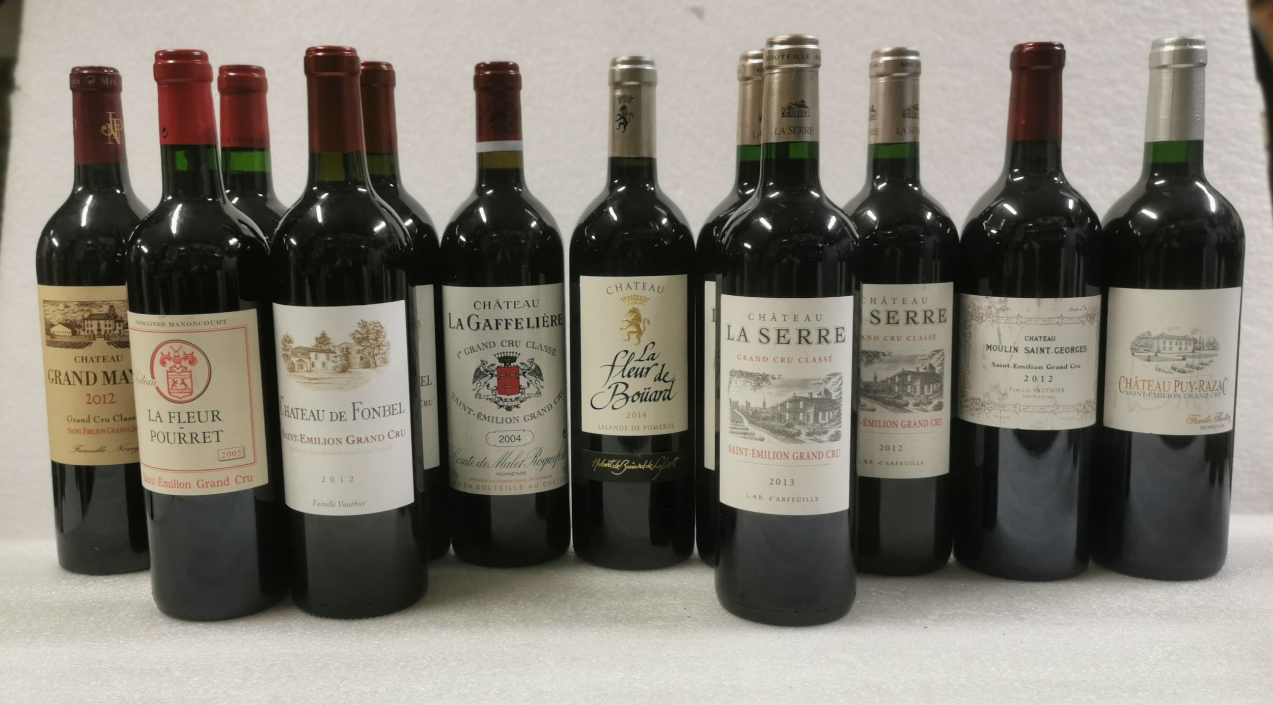4 bouteilles :  | H&ocirc;tel Des Ventes de Monte-Carlo