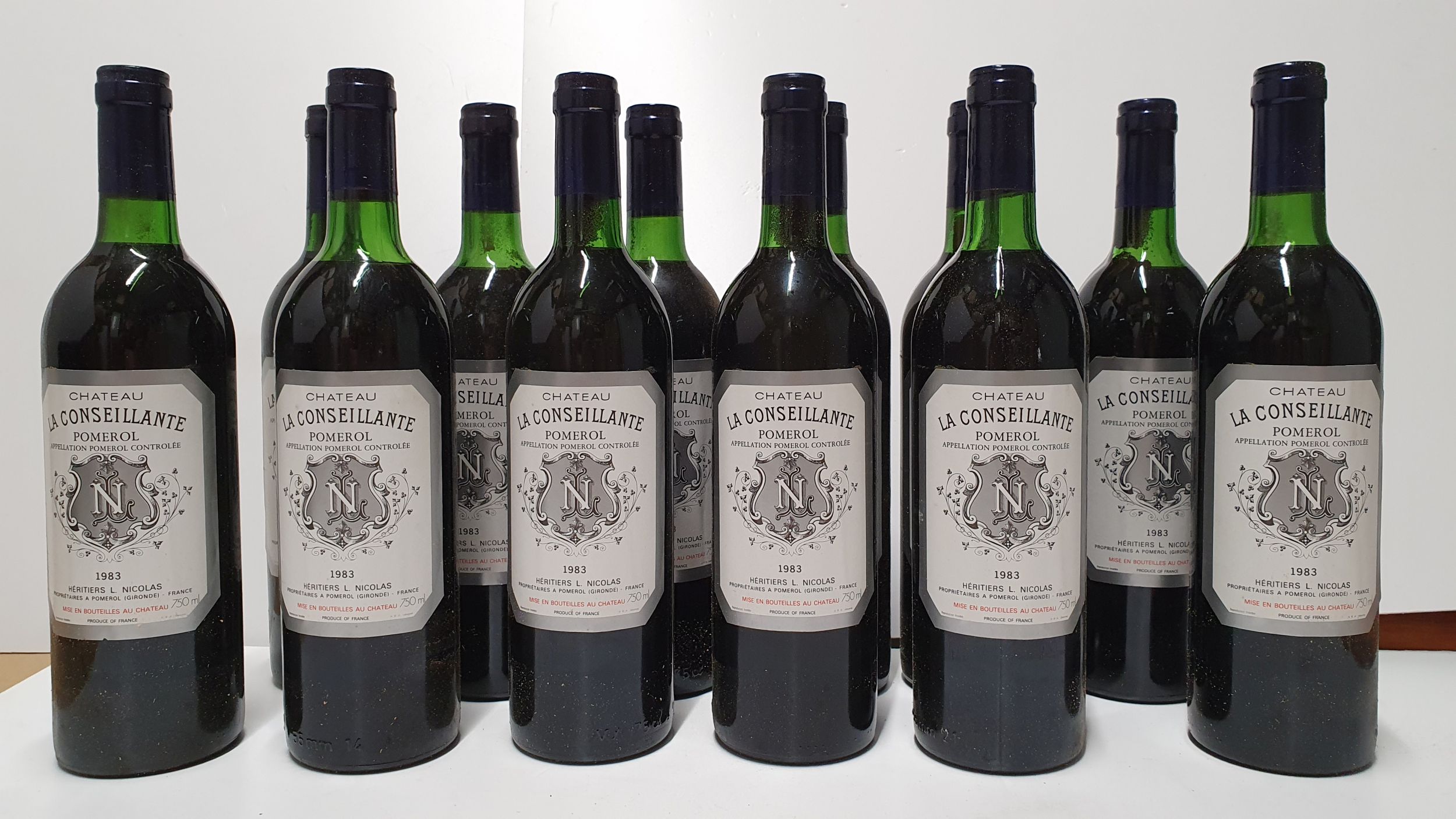 6 bouteilles CHAMPAGNE :  | H&ocirc;tel Des Ventes de Monte-Carlo