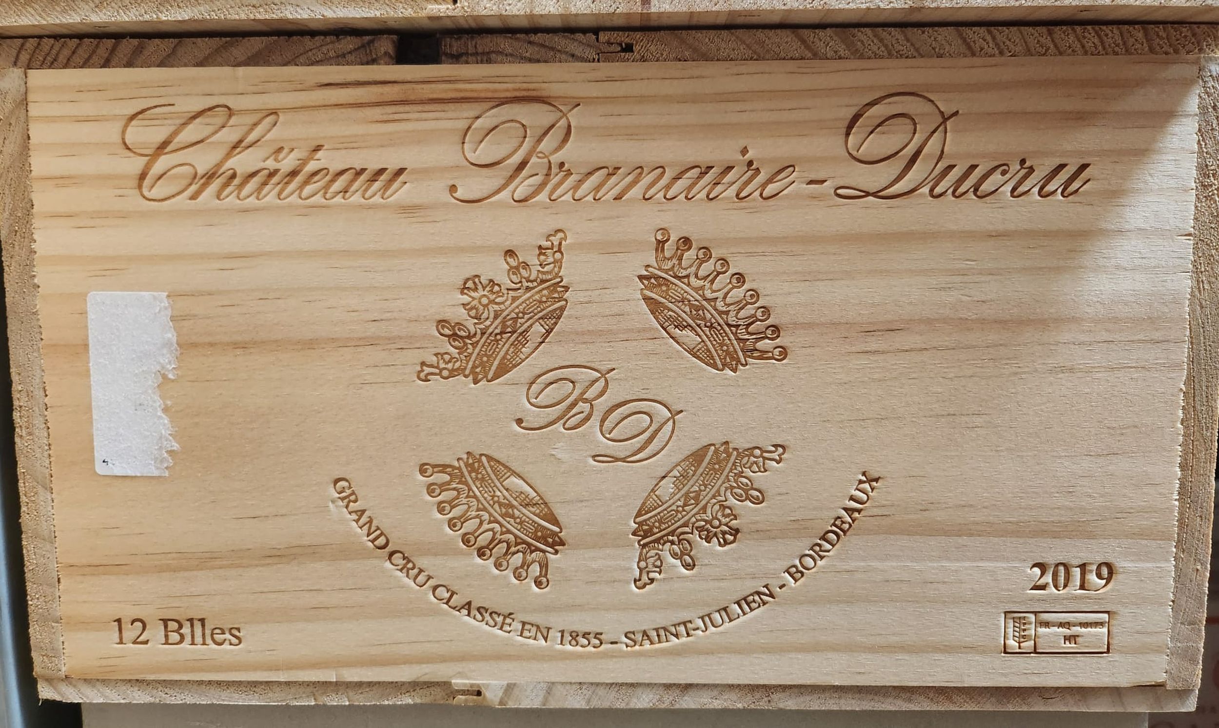 6 bouteilles CHAMPAGNE :  | H&ocirc;tel Des Ventes de Monte-Carlo
