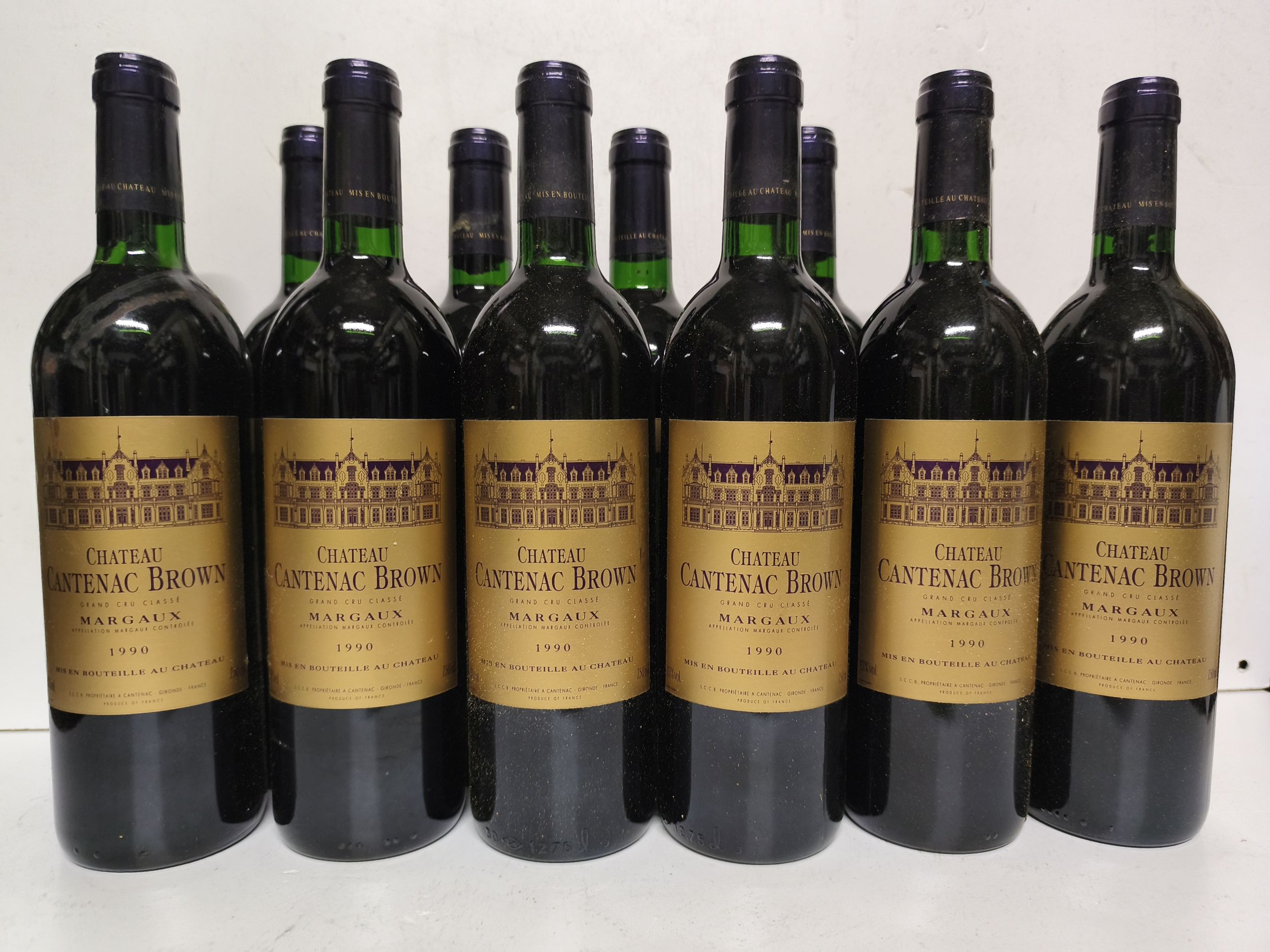 2 bouteilles BLANCS DIVERS :  | H&ocirc;tel Des Ventes de Monte-Carlo