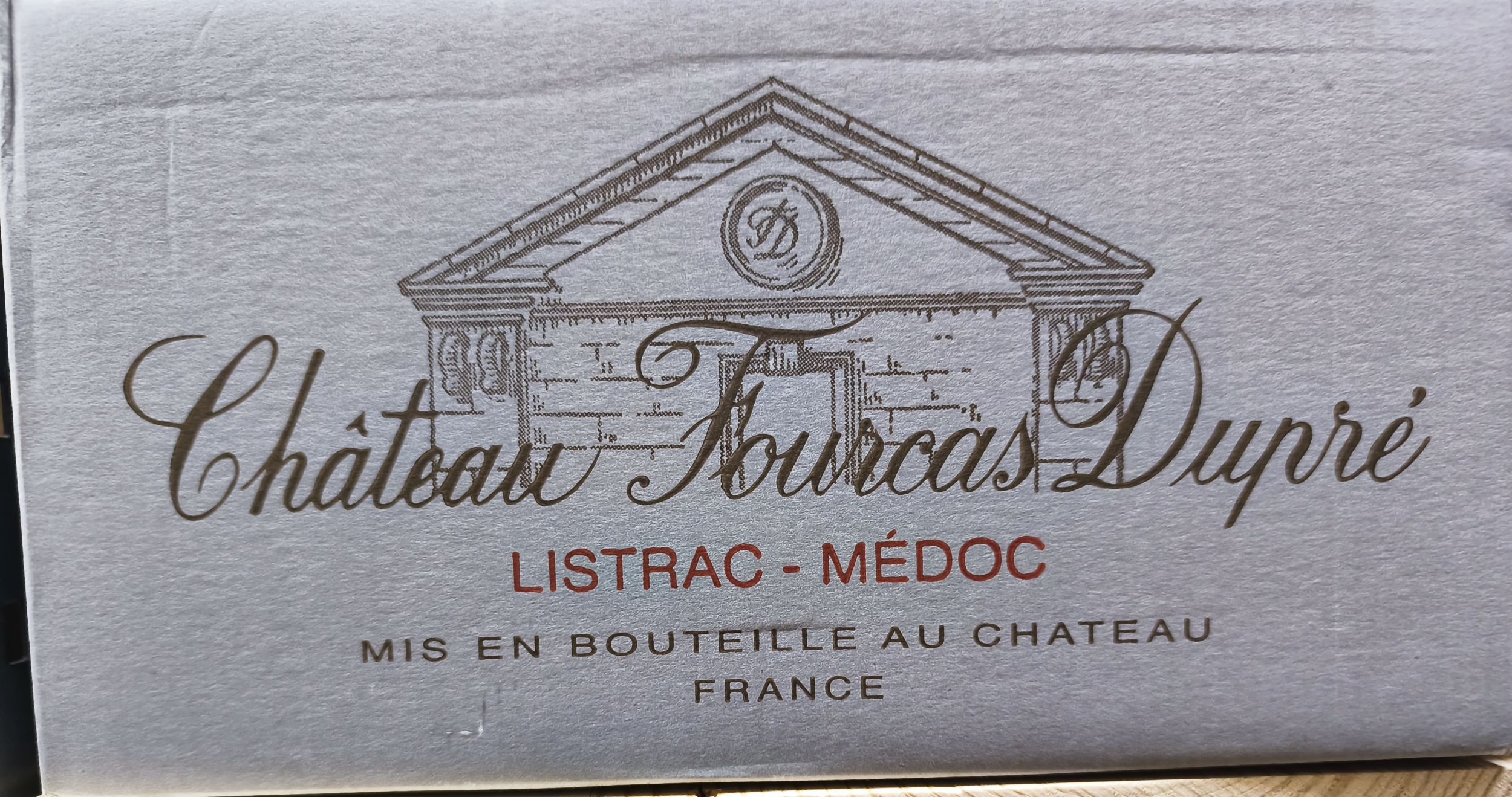 1  bouteille  PETRUS,:  | H&ocirc;tel Des Ventes de Monte-Carlo