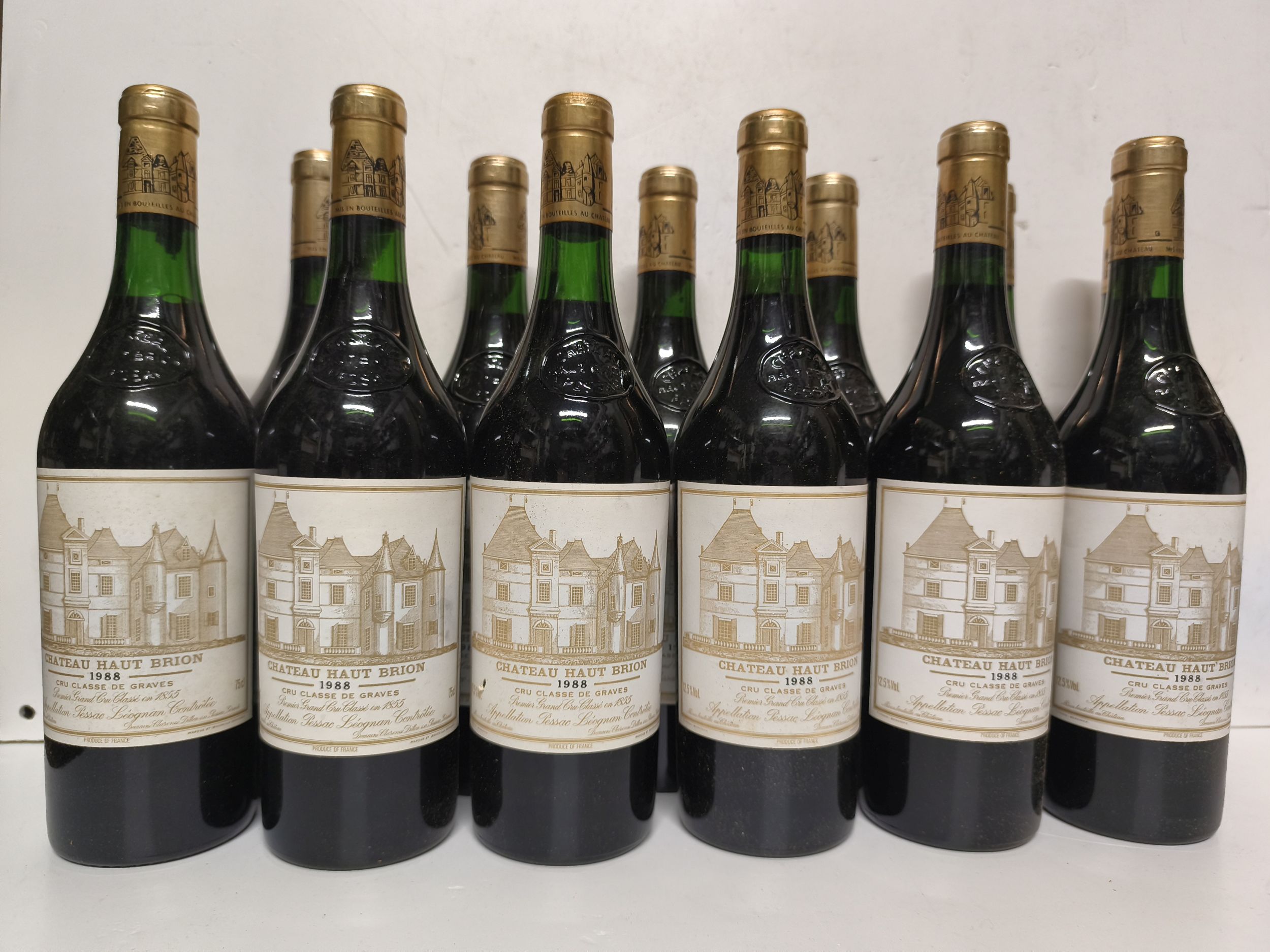 2 bouteilles BLANCS DIVERS :  | H&ocirc;tel Des Ventes de Monte-Carlo