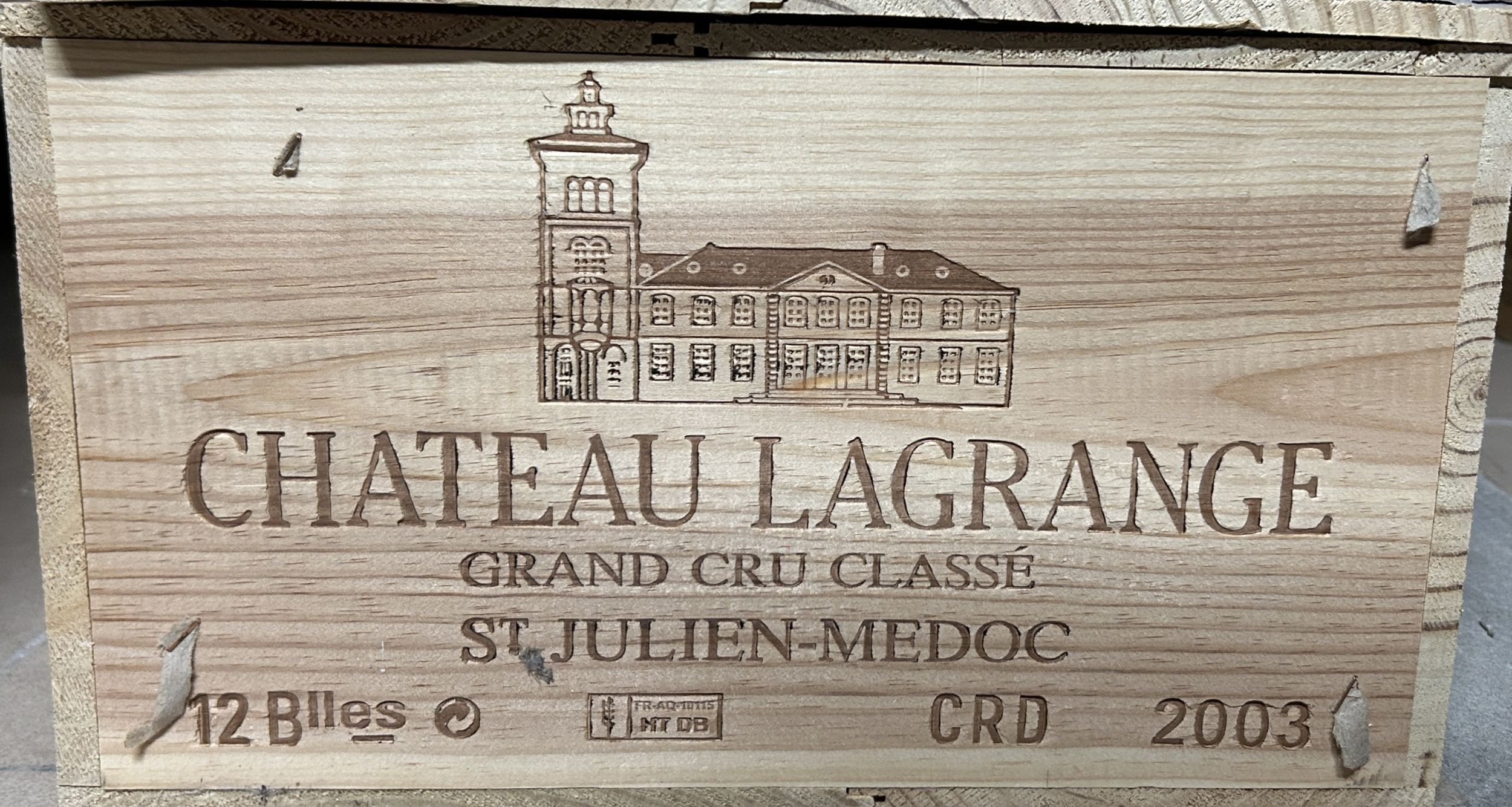1  bouteille  PETRUS,:  | H&ocirc;tel Des Ventes de Monte-Carlo