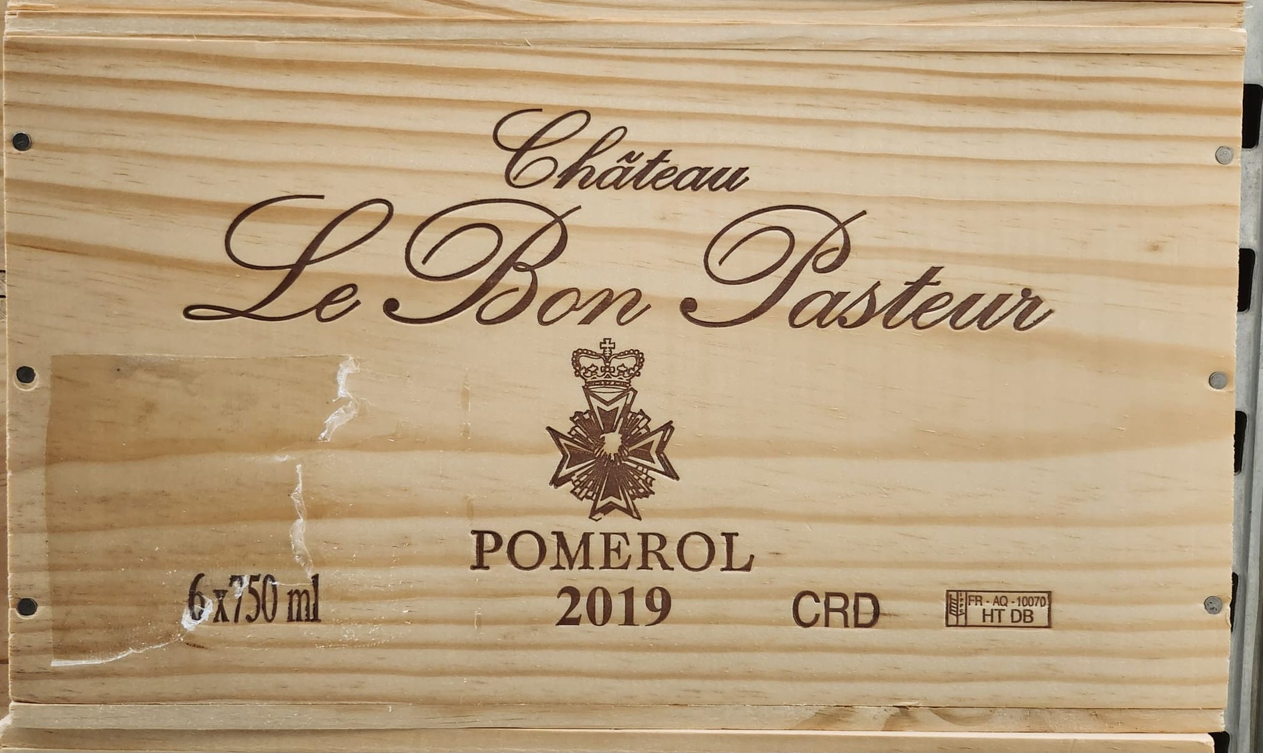 6 bouteilles CHAMPAGNE :  | H&ocirc;tel Des Ventes de Monte-Carlo