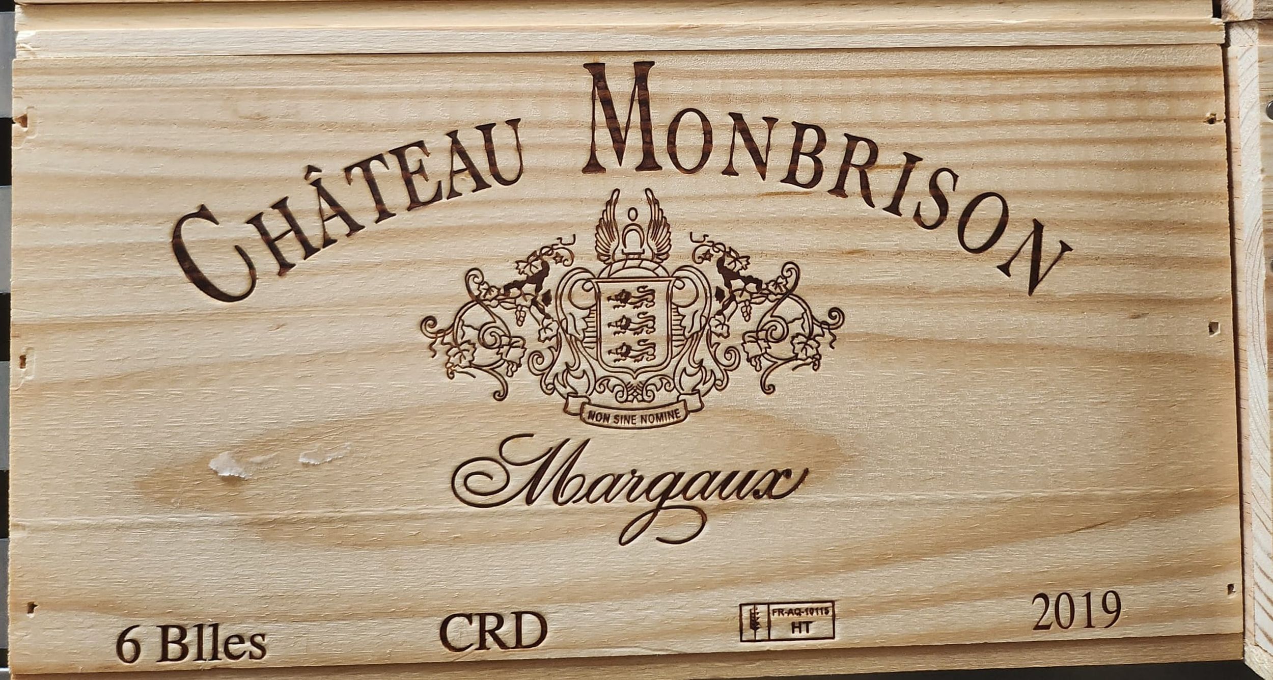 6 bouteilles CHAMPAGNE :  | H&ocirc;tel Des Ventes de Monte-Carlo