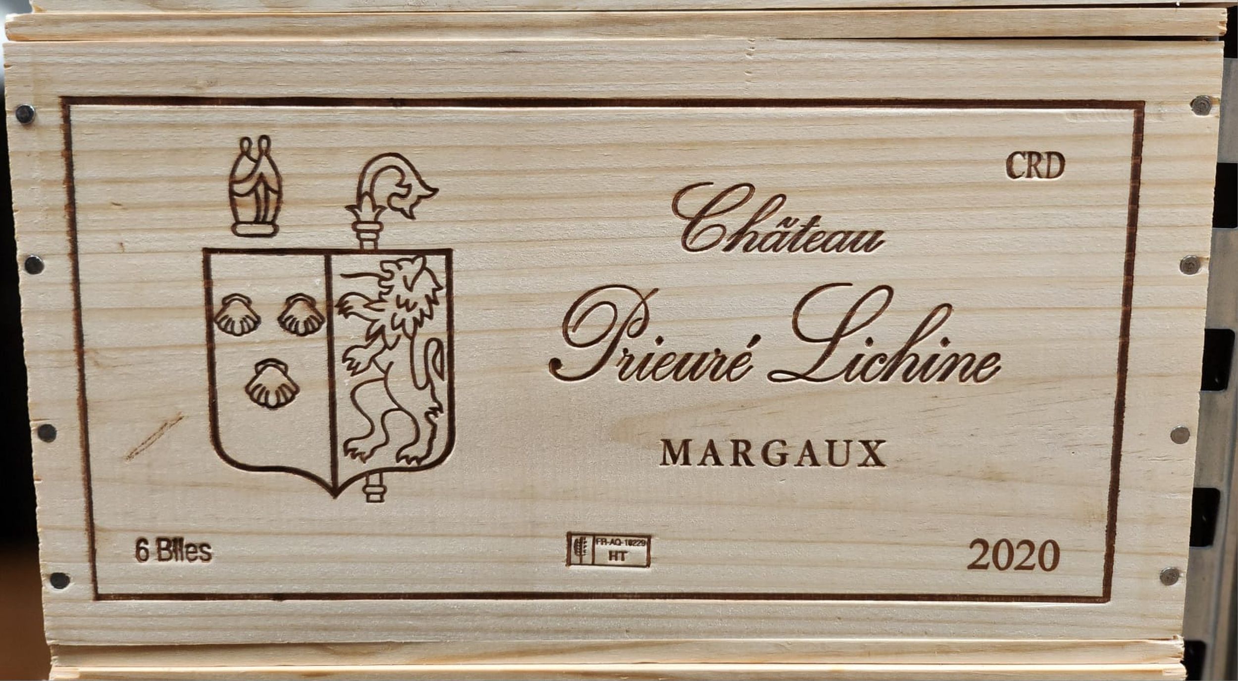 6 bouteilles CHAMPAGNE :  | H&ocirc;tel Des Ventes de Monte-Carlo