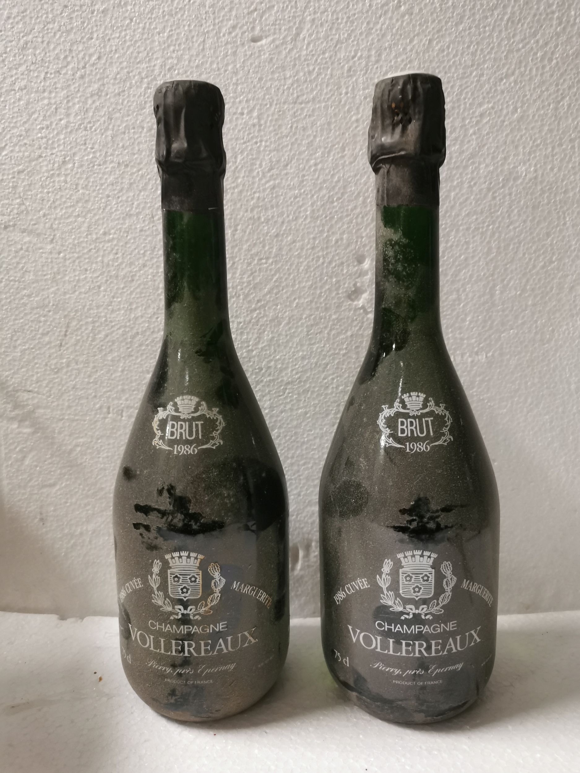 4 bouteilles :  | H&ocirc;tel Des Ventes de Monte-Carlo