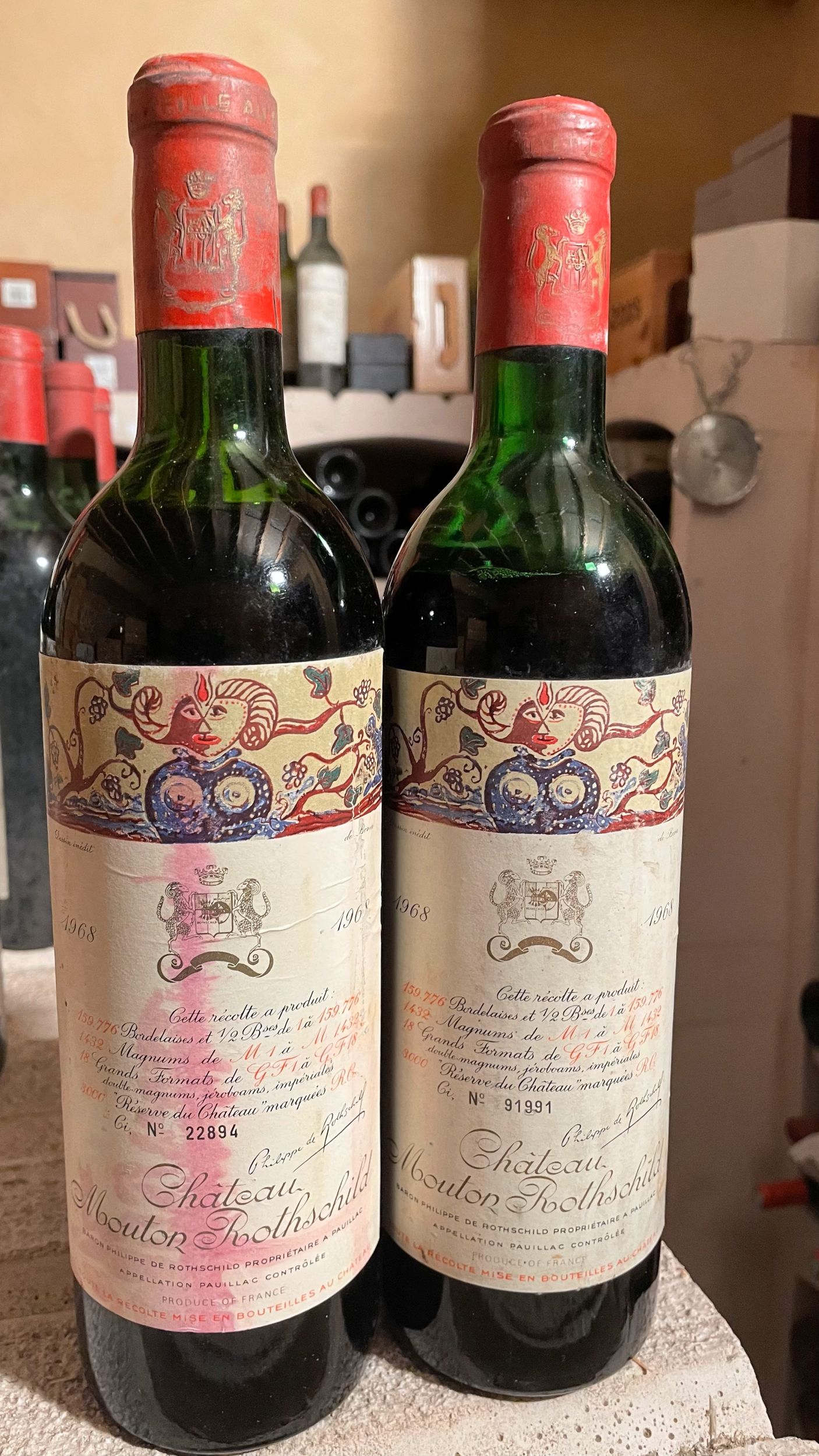 4 bouteilles :  | H&ocirc;tel Des Ventes de Monte-Carlo