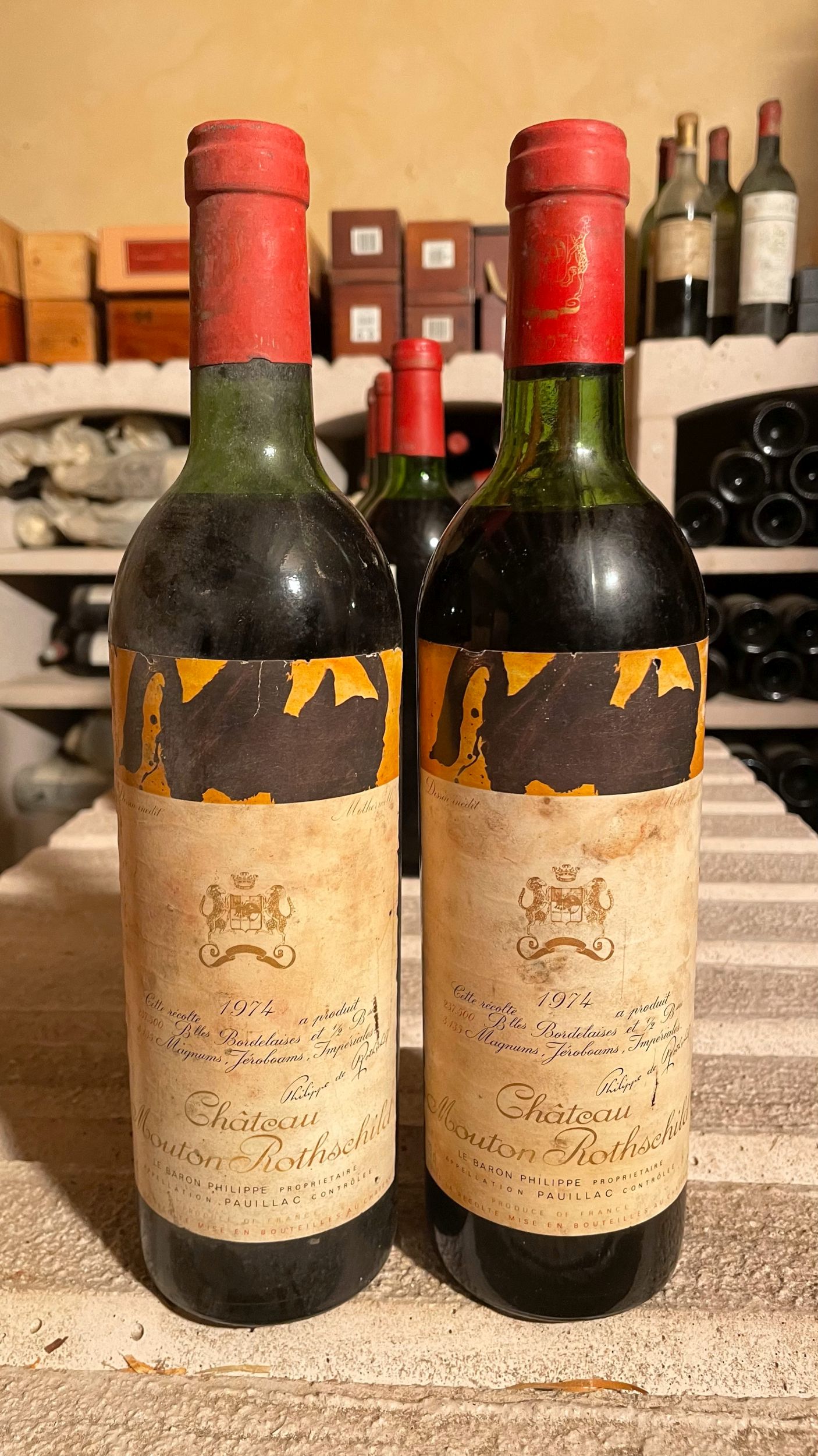4 bouteilles :  | H&ocirc;tel Des Ventes de Monte-Carlo