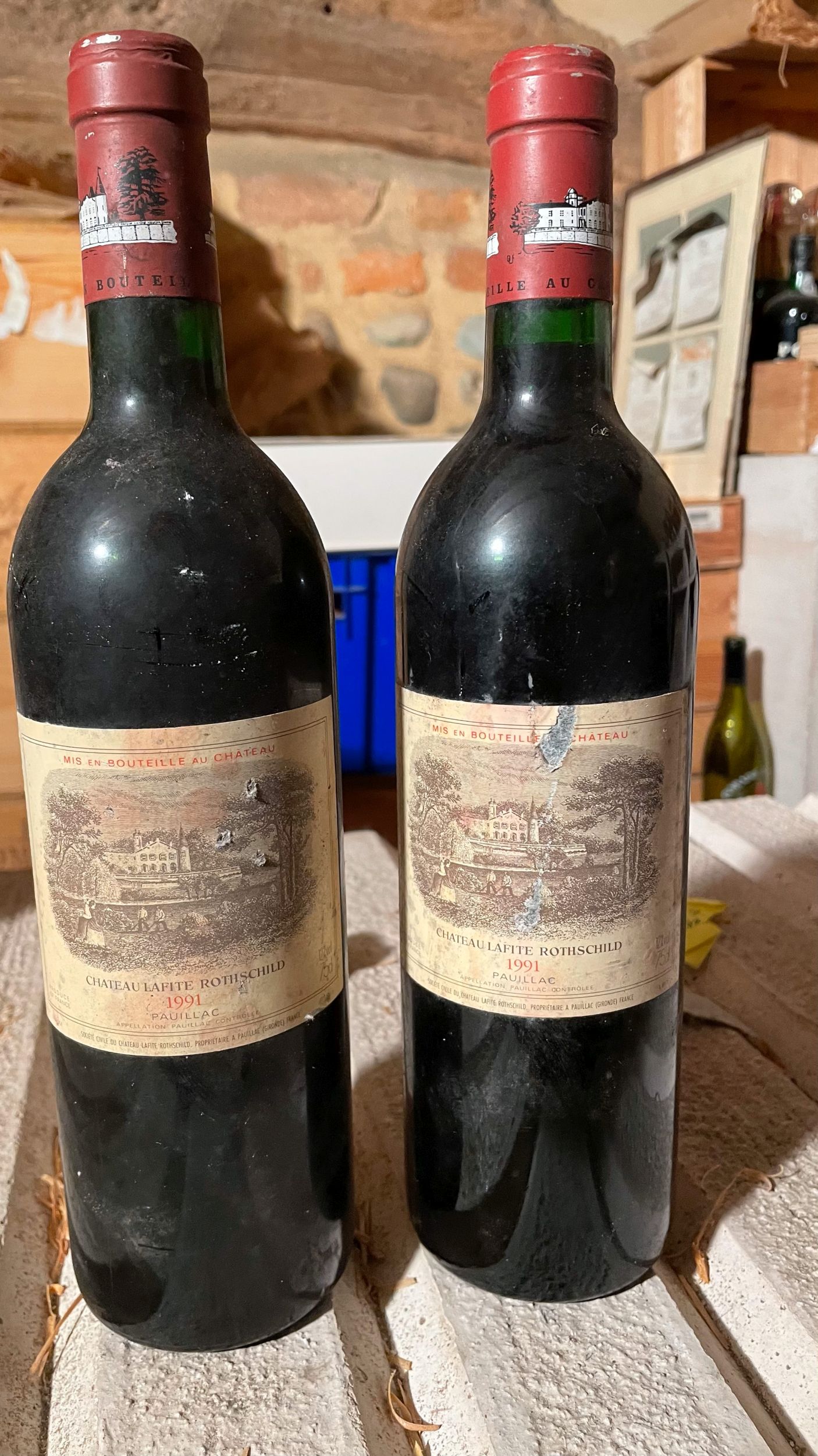 4 bouteilles :  | H&ocirc;tel Des Ventes de Monte-Carlo