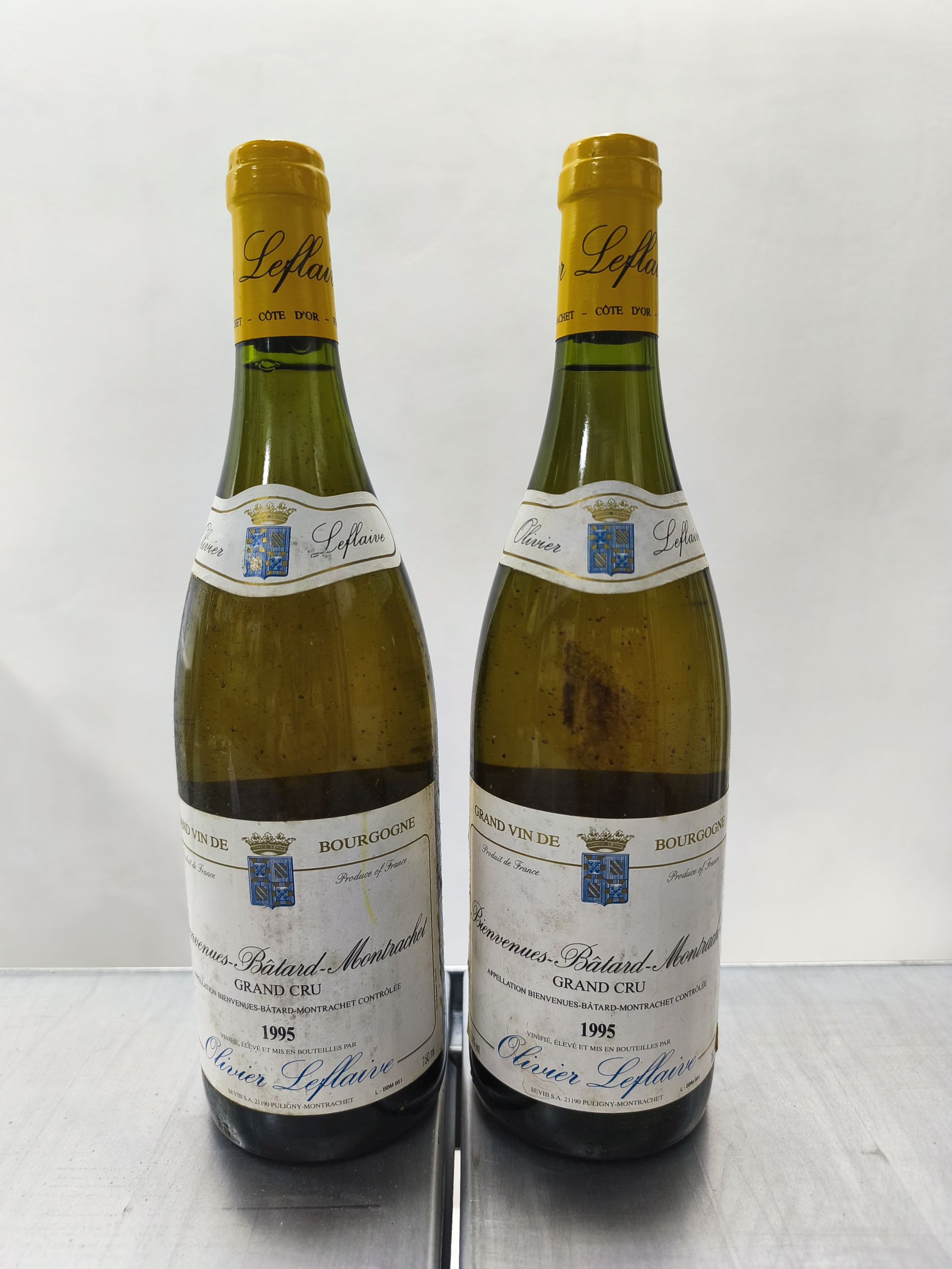 2 bouteilles  BIENVENUES-BÂTARD-MONTRACHET,