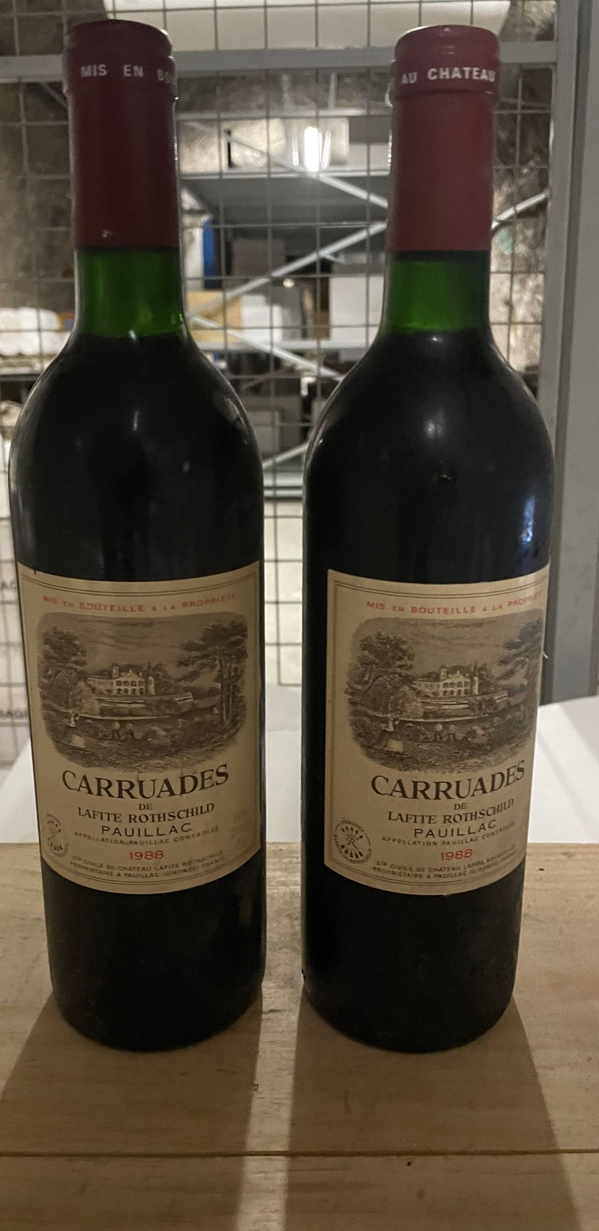 6 bouteilles CHAMPAGNE :  | H&ocirc;tel Des Ventes de Monte-Carlo