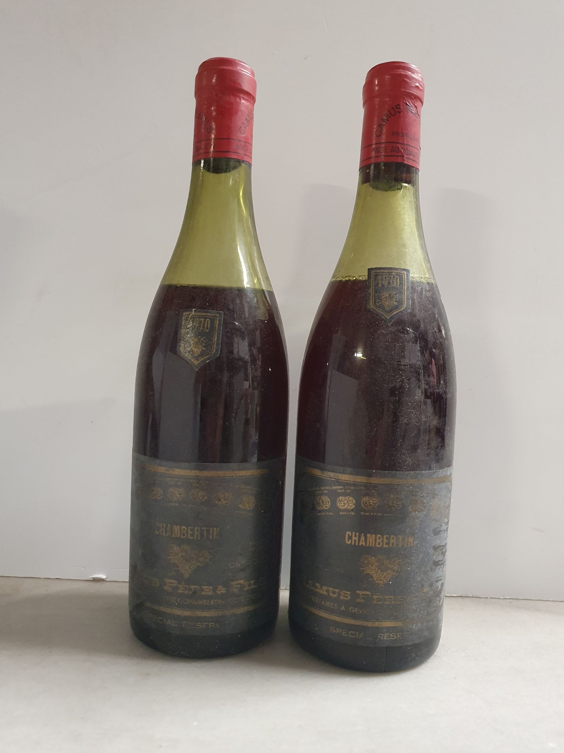4 bouteilles BOURGOGNE:  | H&ocirc;tel Des Ventes de Monte-Carlo