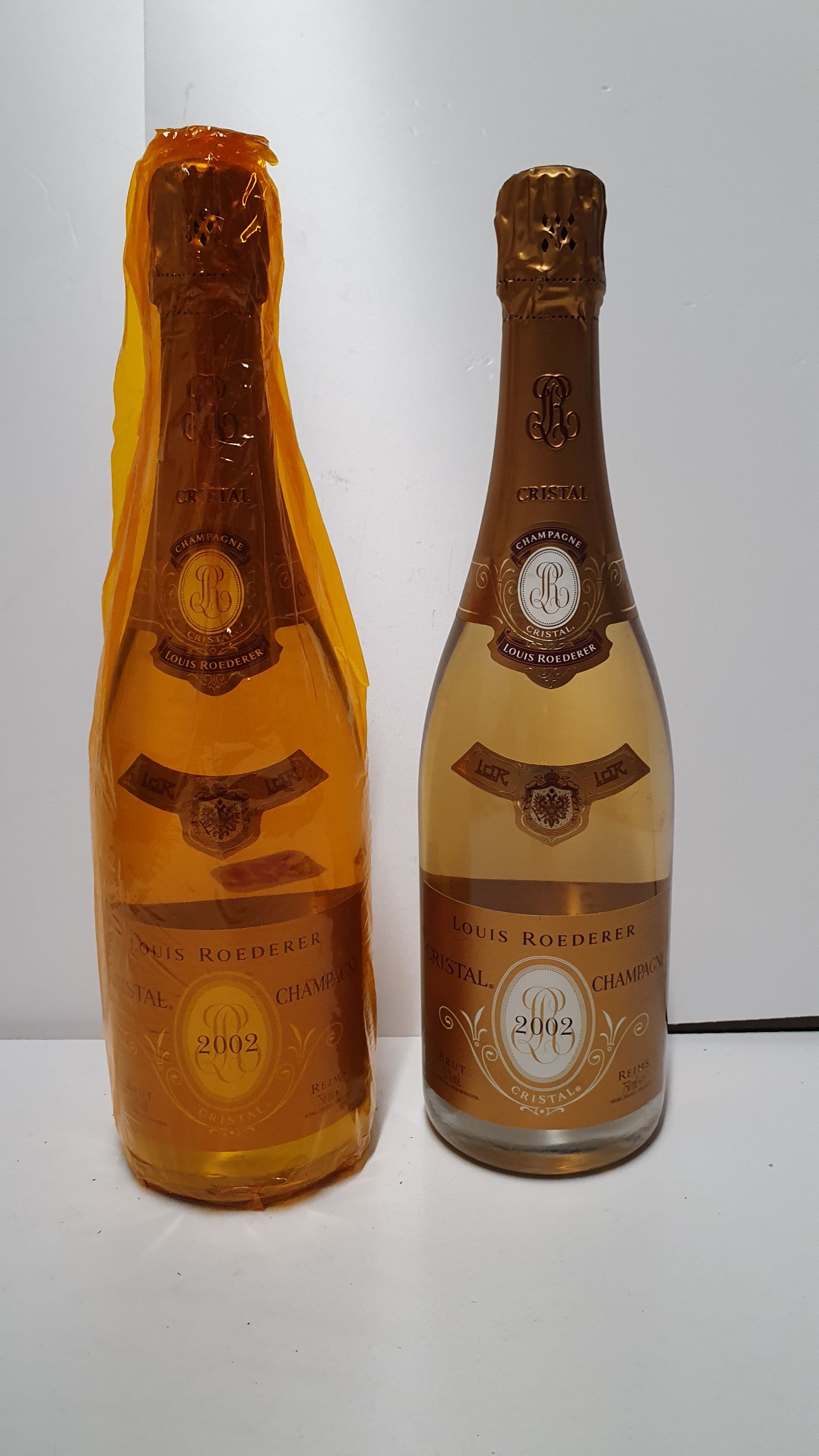 2 bouteilles CHAMPAGNE 