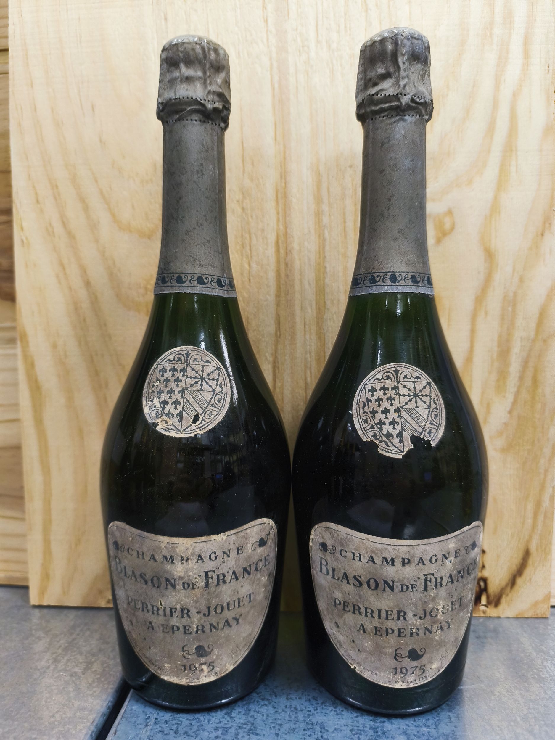1  bouteille  CHAMPAGNE  