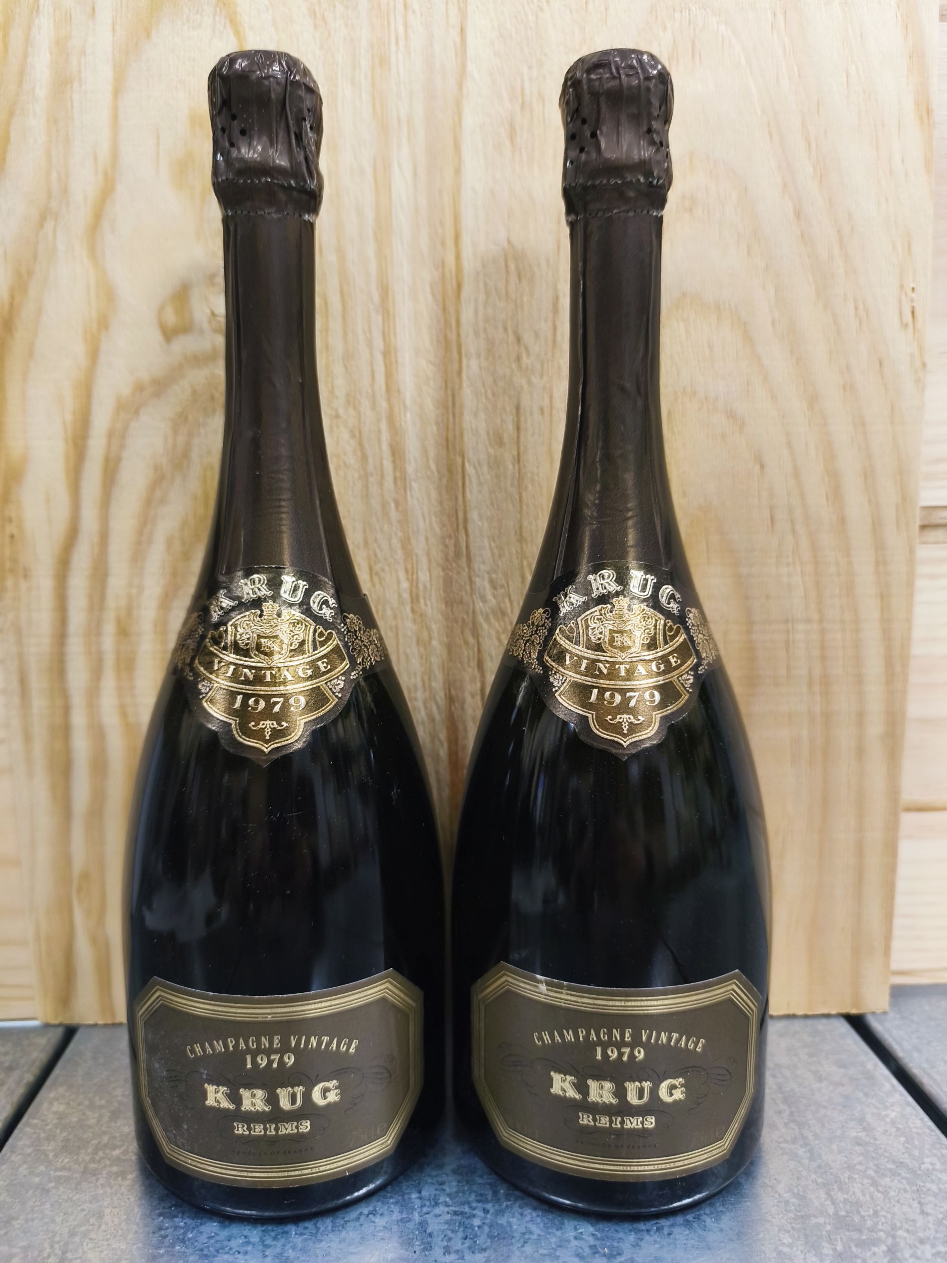 1  bouteille  CHAMPAGNE  