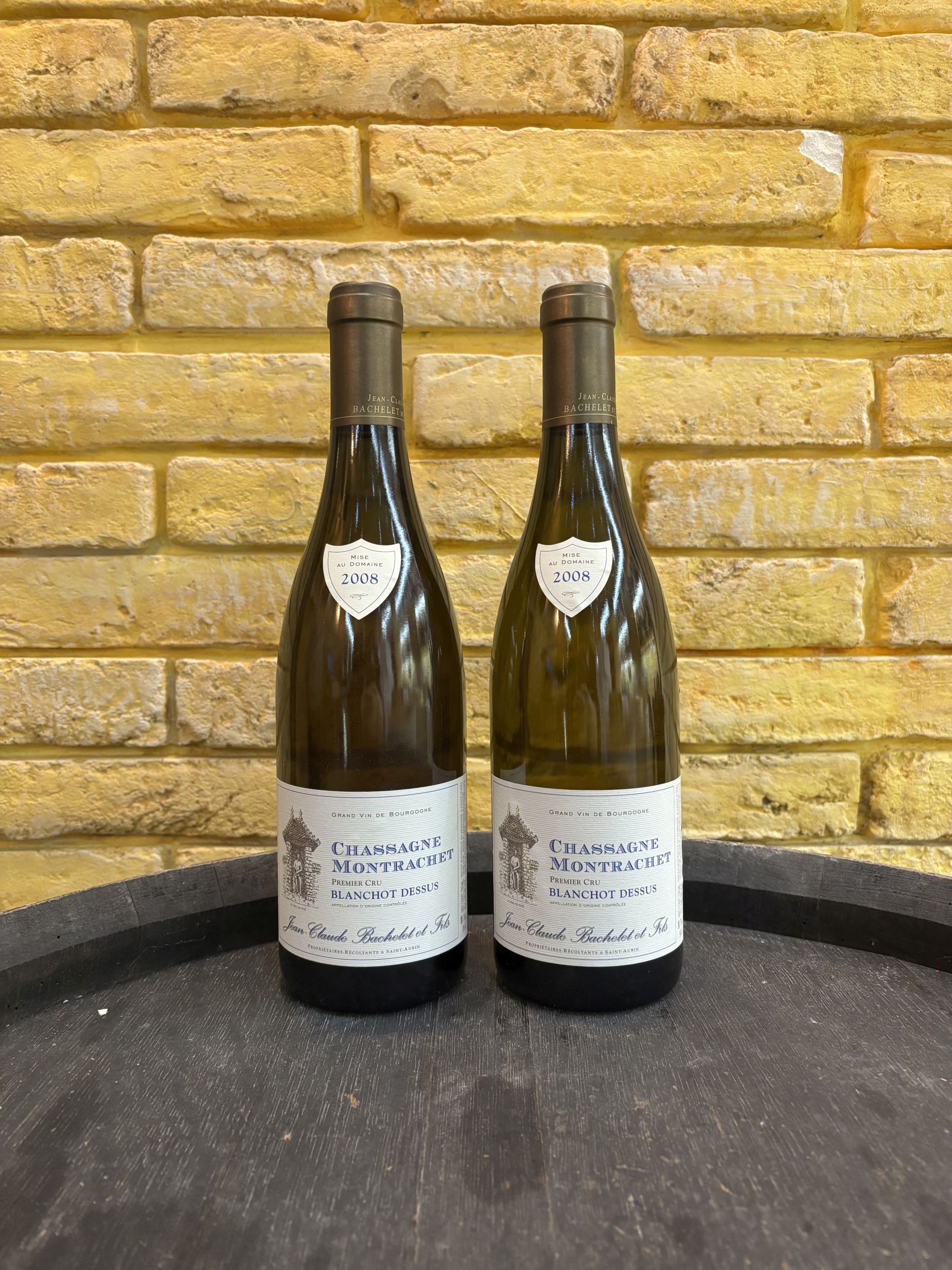 2 bouteilles BLANCS DIVERS :  | H&ocirc;tel Des Ventes de Monte-Carlo