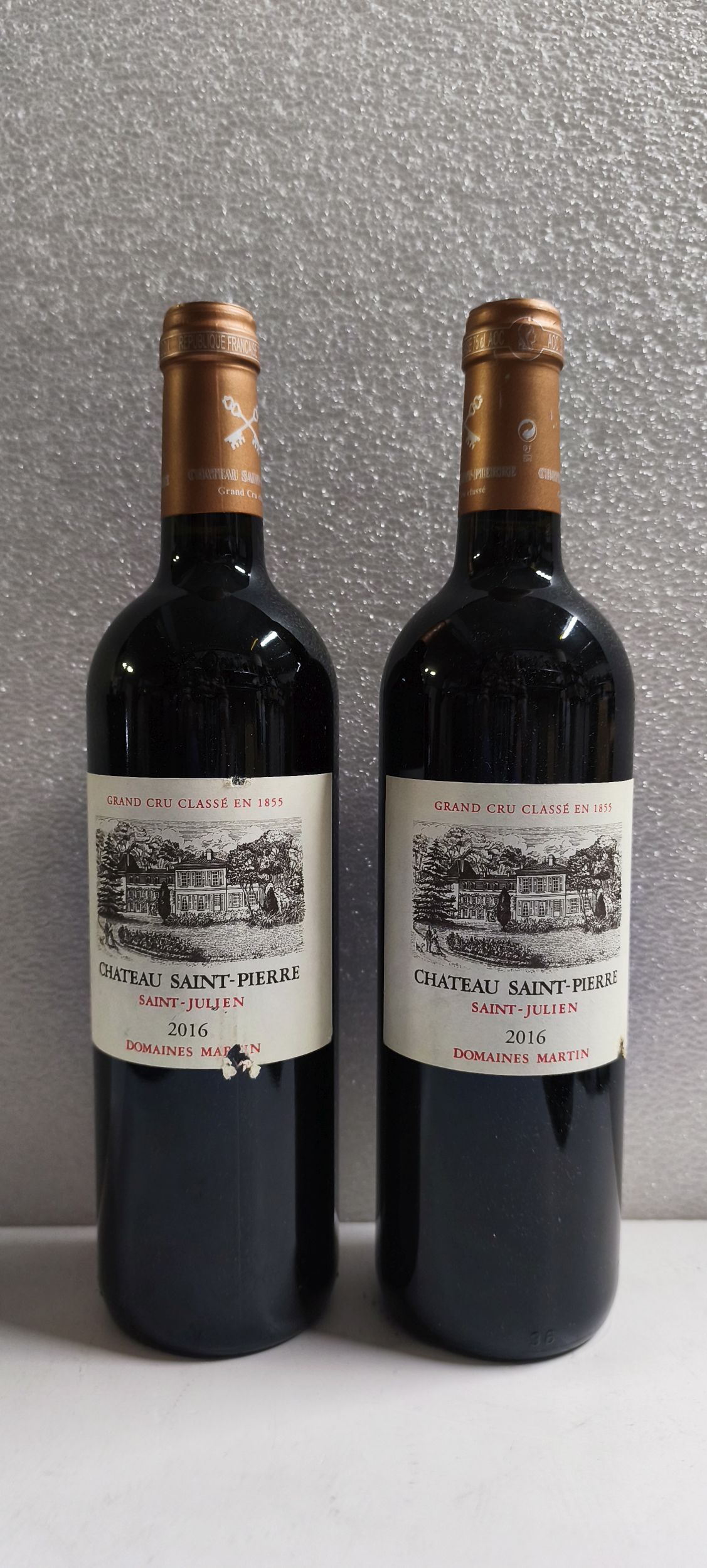 1  bouteille  PETRUS,:  | H&ocirc;tel Des Ventes de Monte-Carlo