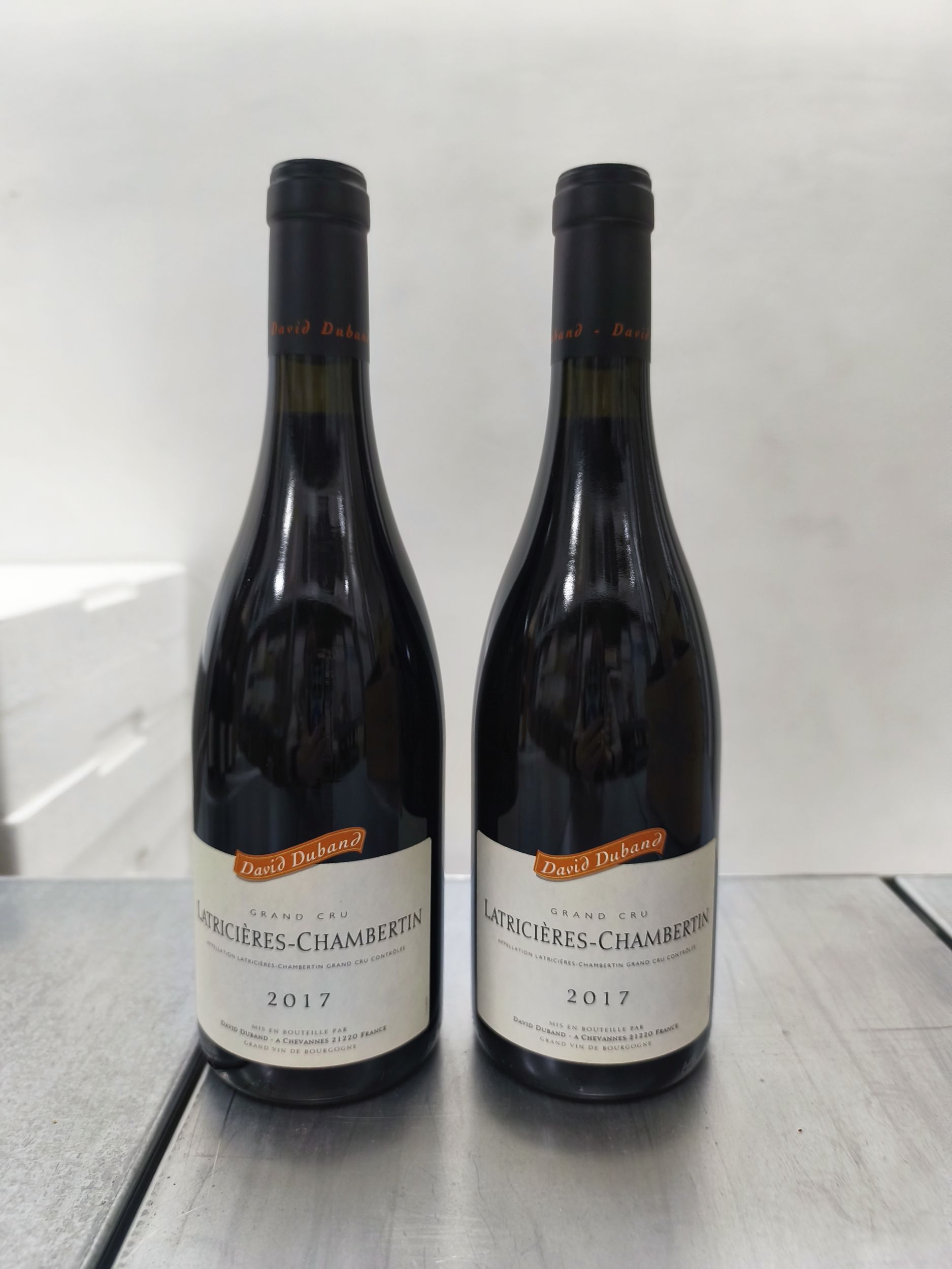 4 bouteilles BOURGOGNE:  | H&ocirc;tel Des Ventes de Monte-Carlo