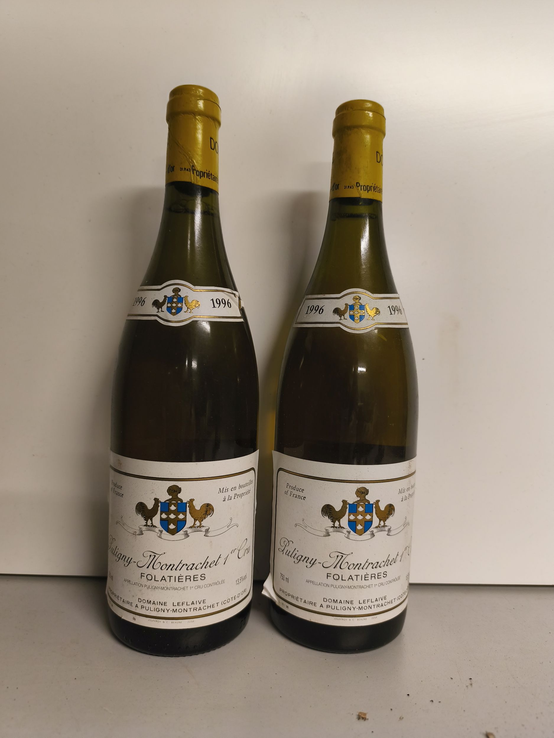 2 bouteilles BLANCS DIVERS :  | H&ocirc;tel Des Ventes de Monte-Carlo