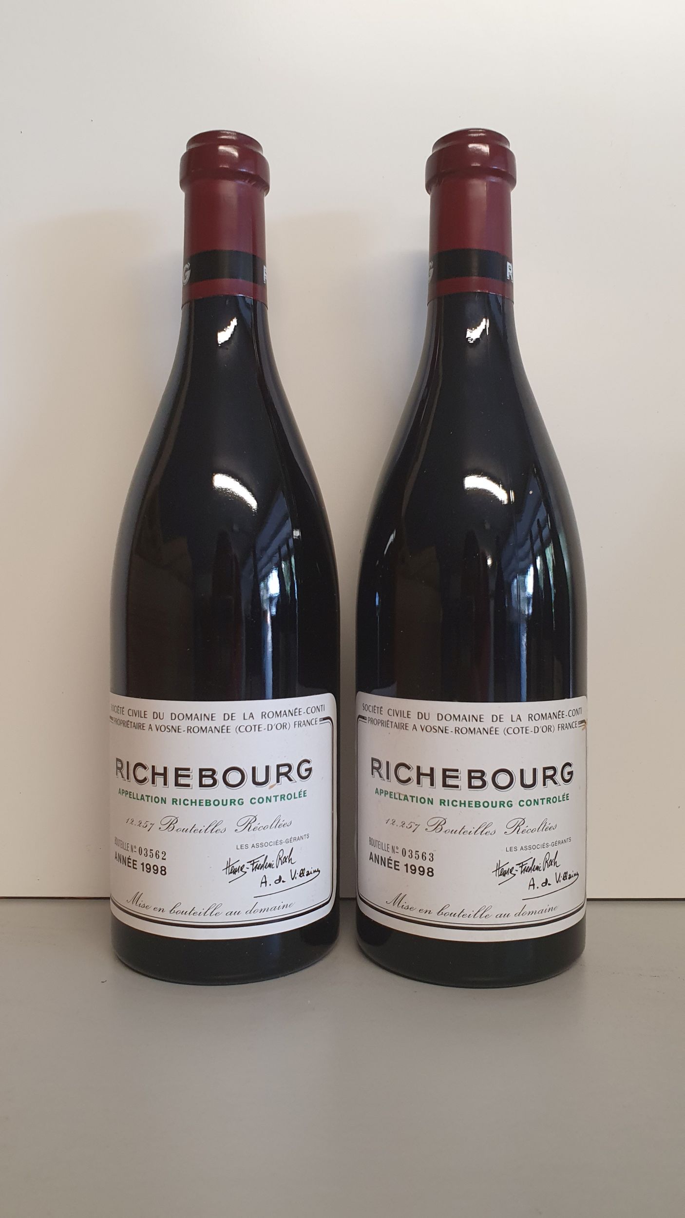 6 bouteilles CHAMPAGNE :  | H&ocirc;tel Des Ventes de Monte-Carlo