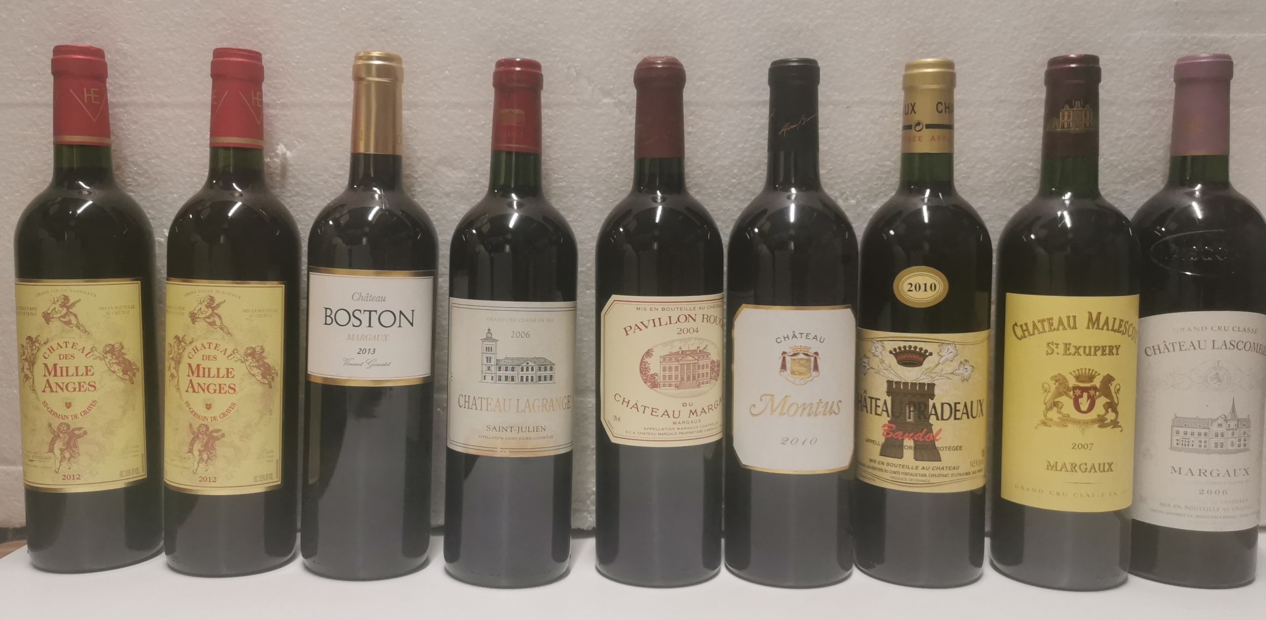 6 bouteilles CHAMPAGNE :  | H&ocirc;tel Des Ventes de Monte-Carlo