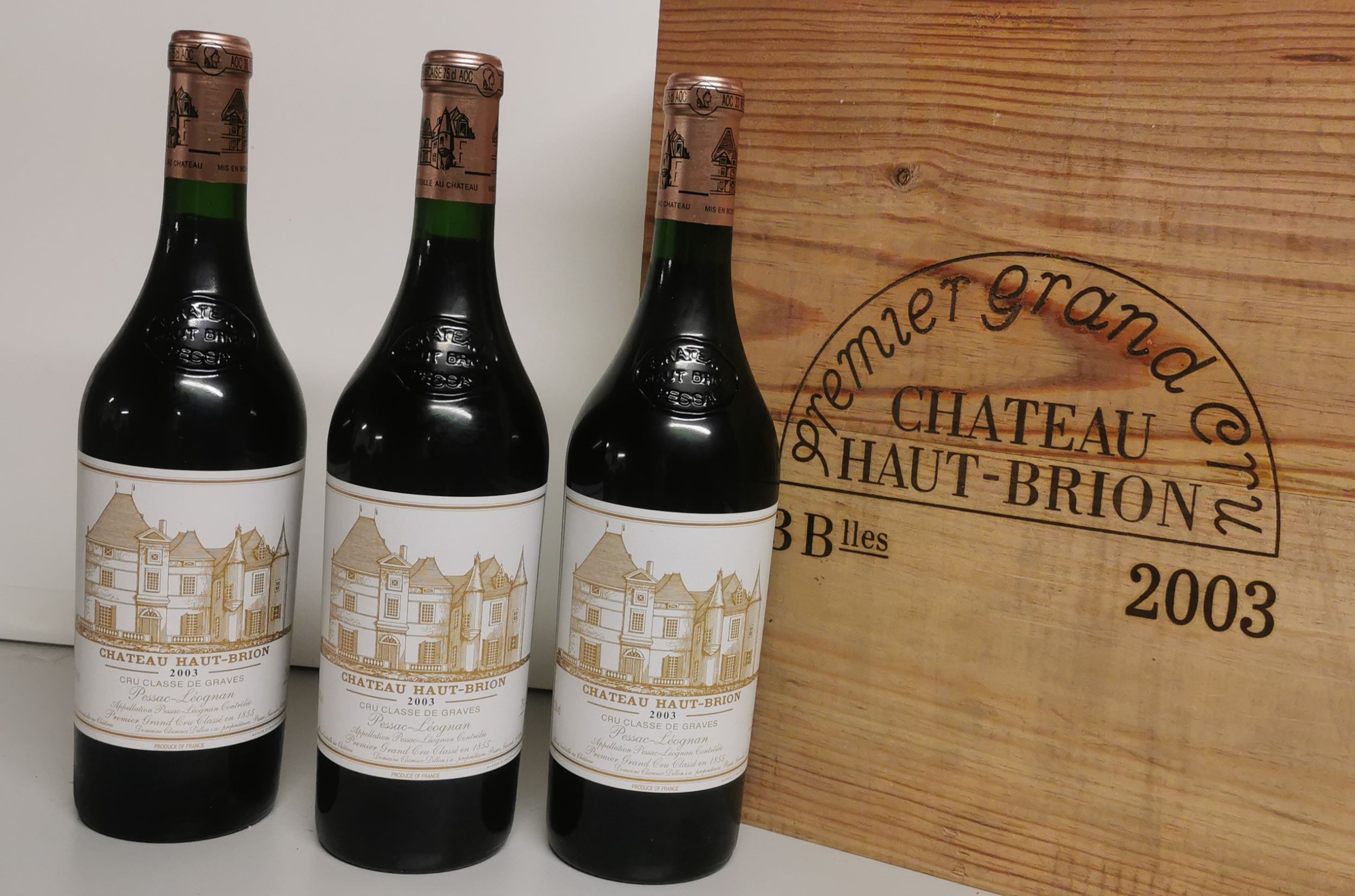 4 bouteilles :  | H&ocirc;tel Des Ventes de Monte-Carlo