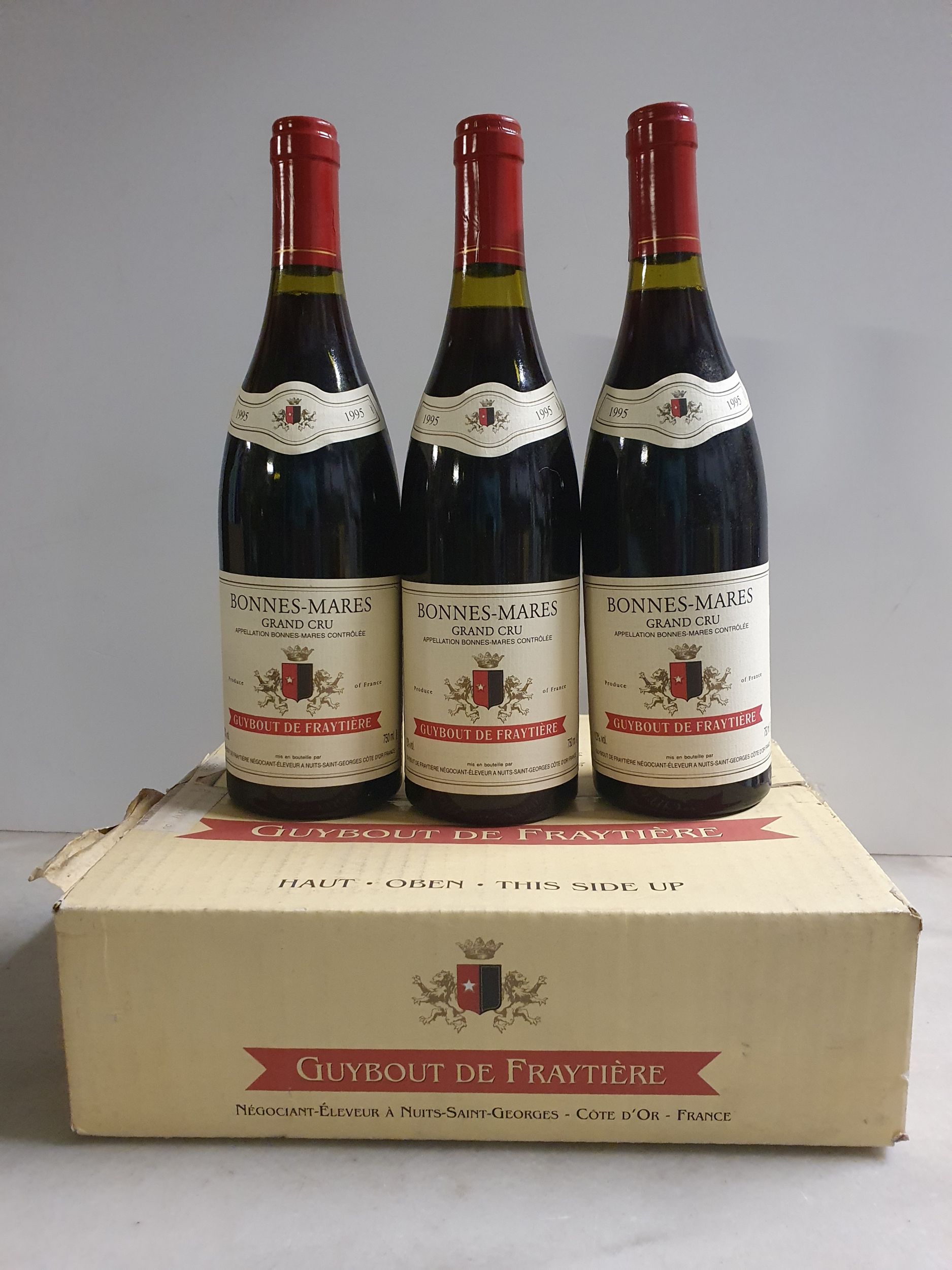 3 bouteilles  BONNES-MARES, 