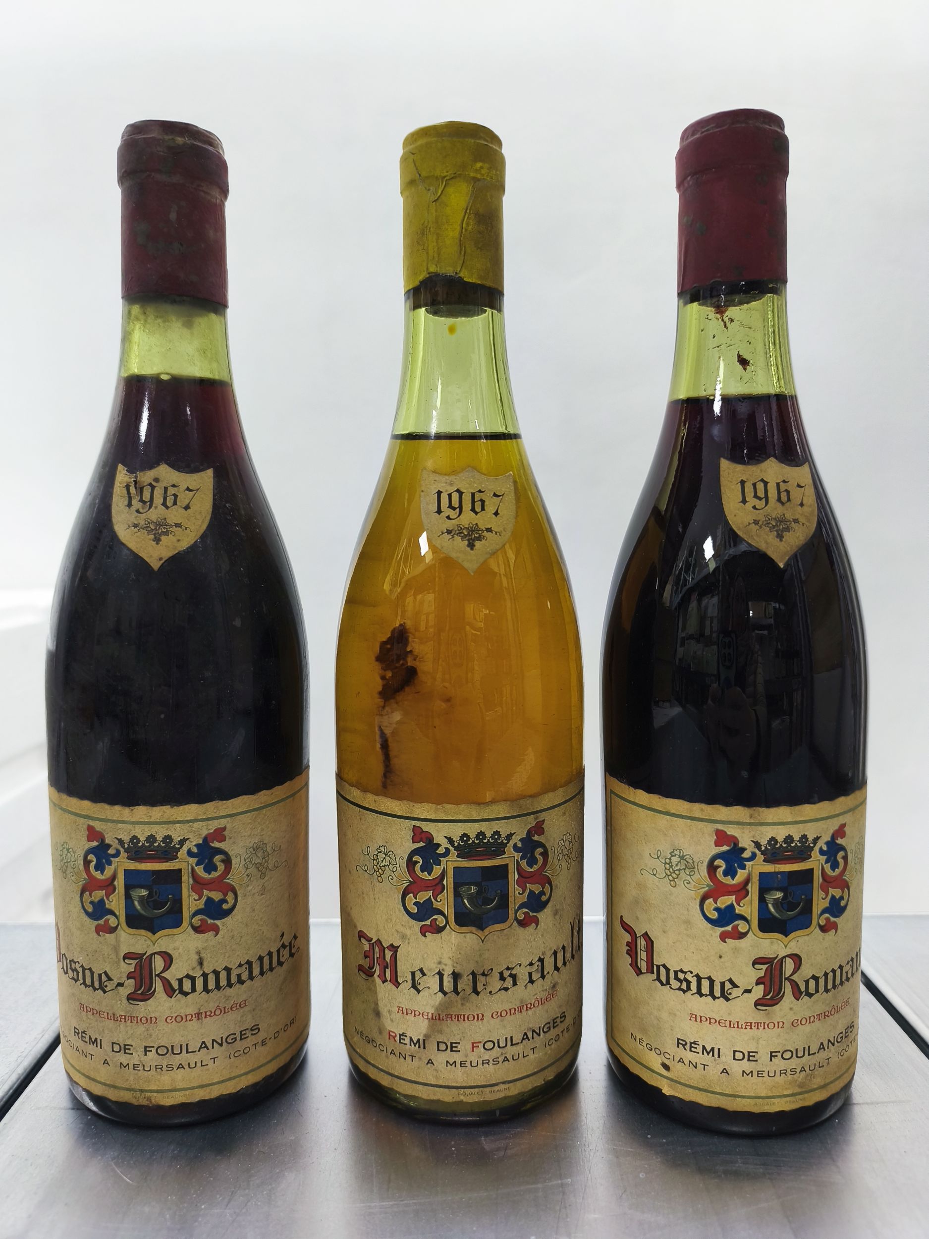 4 bouteilles BOURGOGNE:  | H&ocirc;tel Des Ventes de Monte-Carlo