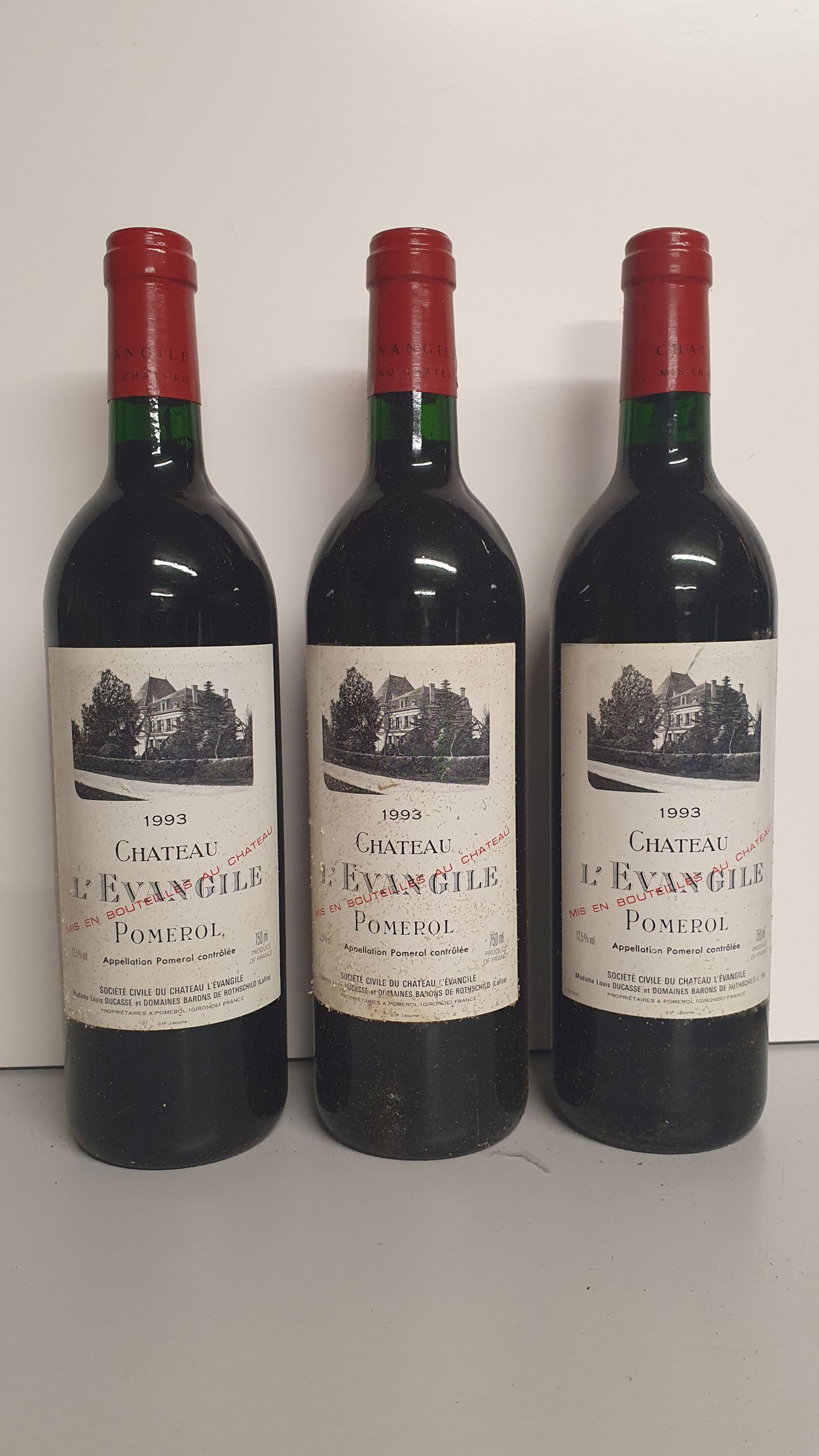 3 bouteilles  BAROLO :  | H&ocirc;tel Des Ventes de Monte-Carlo
