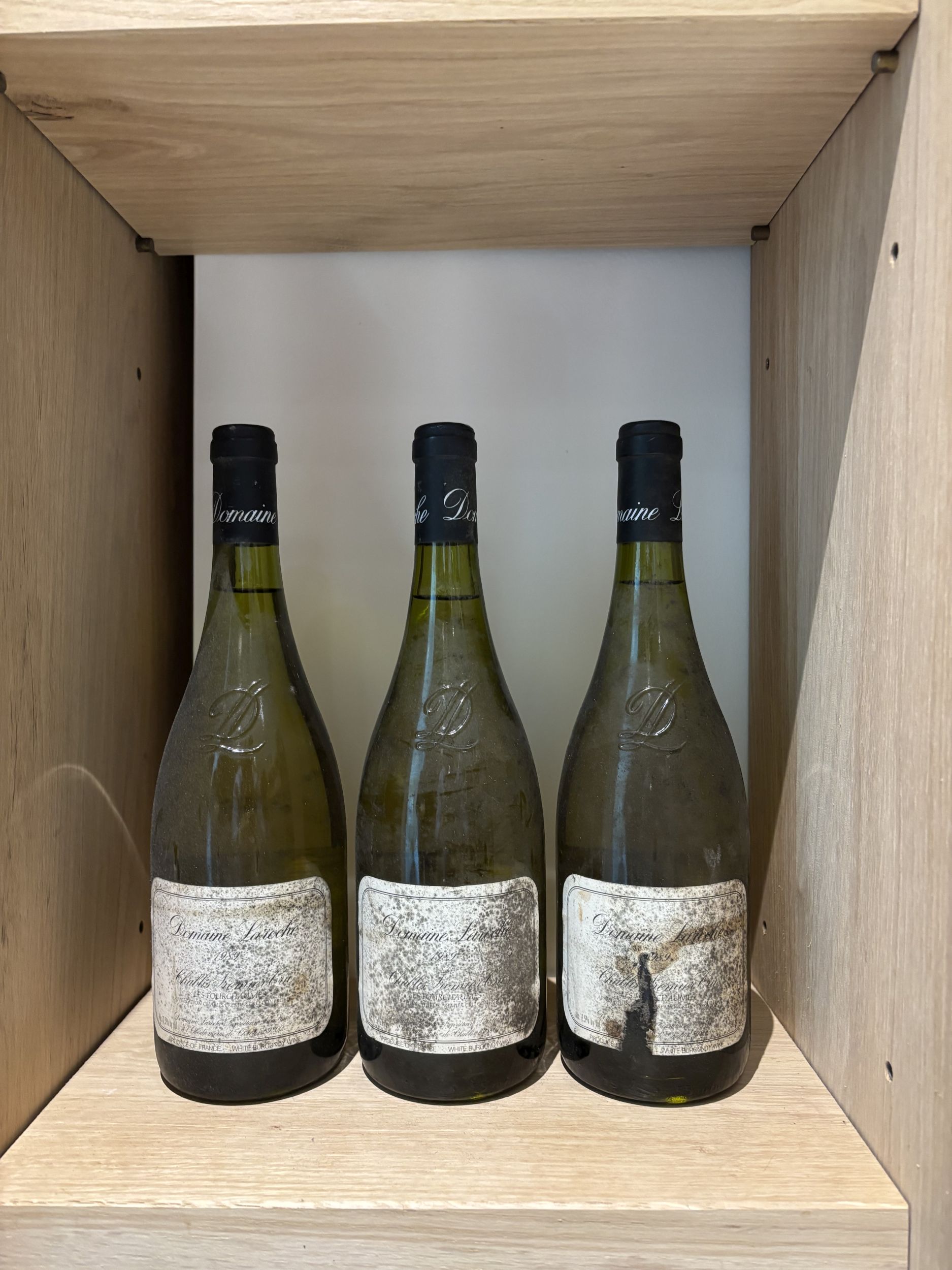 2 bouteilles BLANCS DIVERS :  | H&ocirc;tel Des Ventes de Monte-Carlo