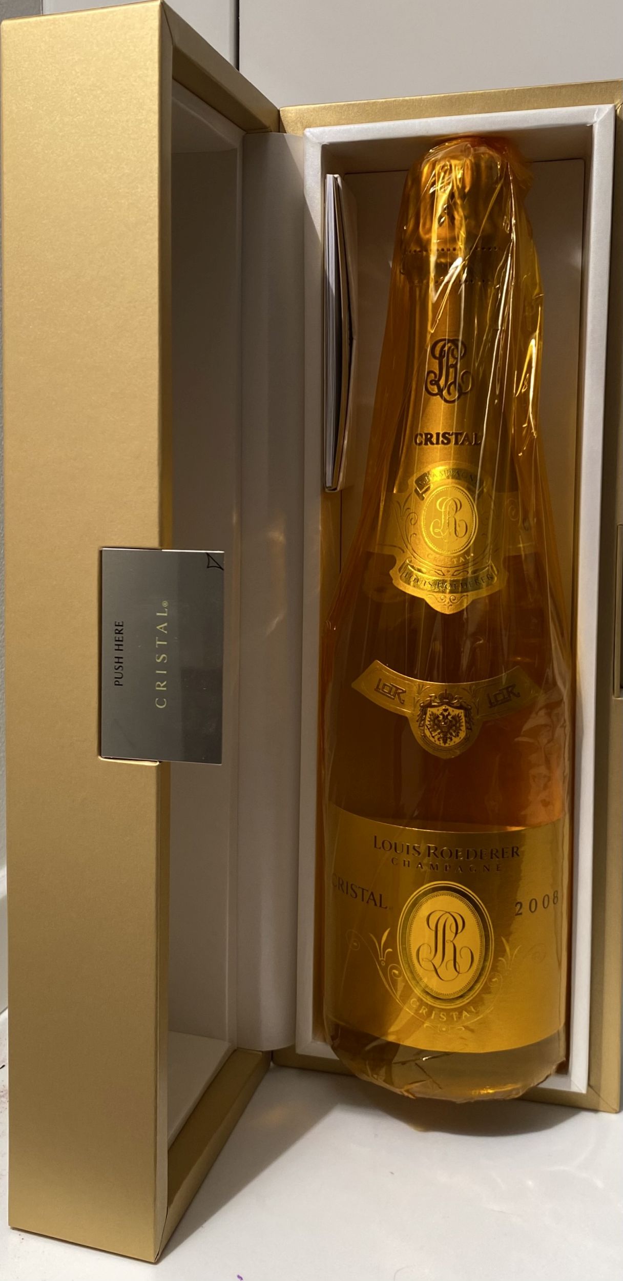 1 bouteille CHAMPAGNE :  | H&ocirc;tel Des Ventes de Monte-Carlo