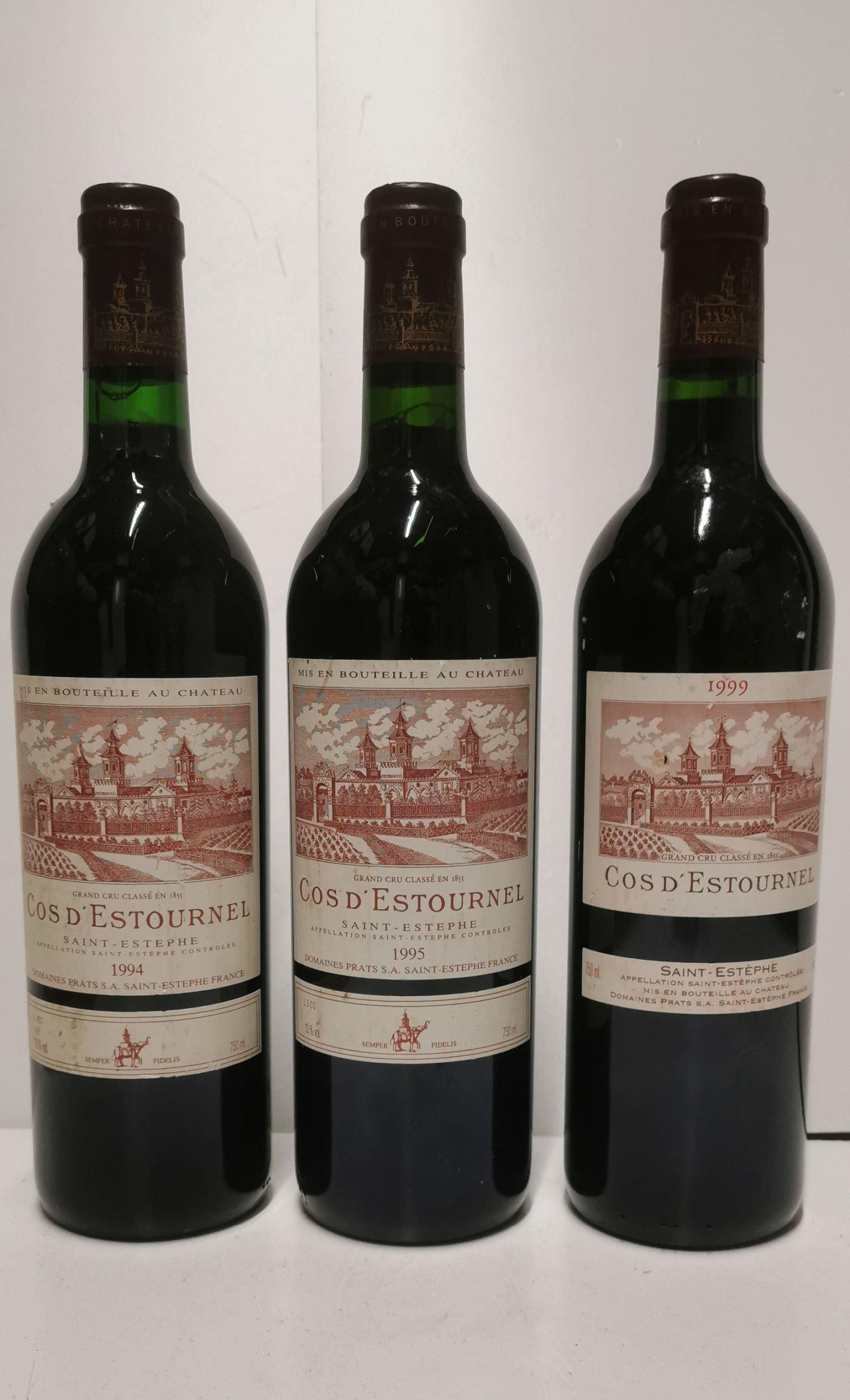 6 bouteilles CHAMPAGNE :  | H&ocirc;tel Des Ventes de Monte-Carlo