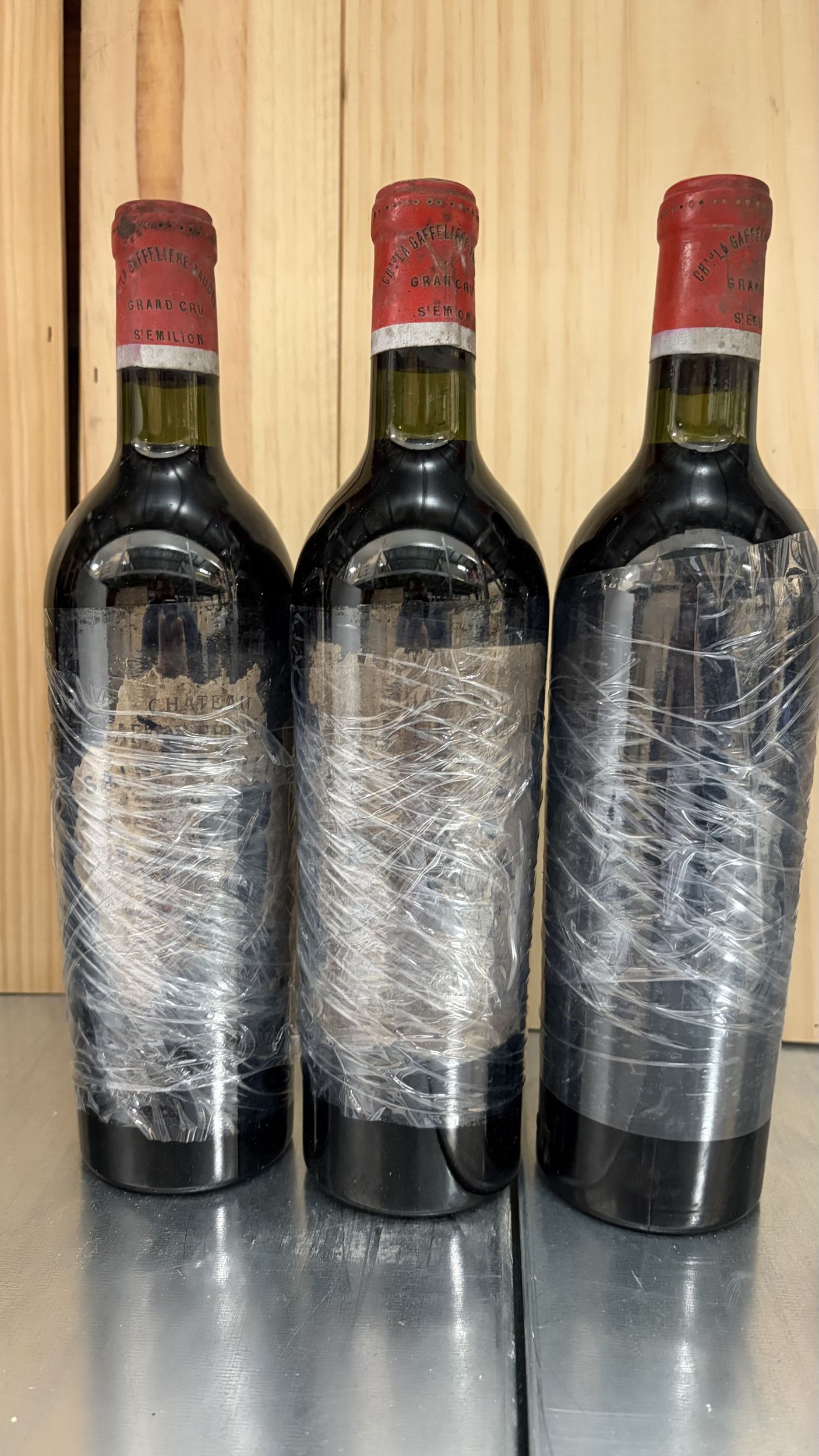 3 bouteilles  Château  LA GAFFELIÈRE,