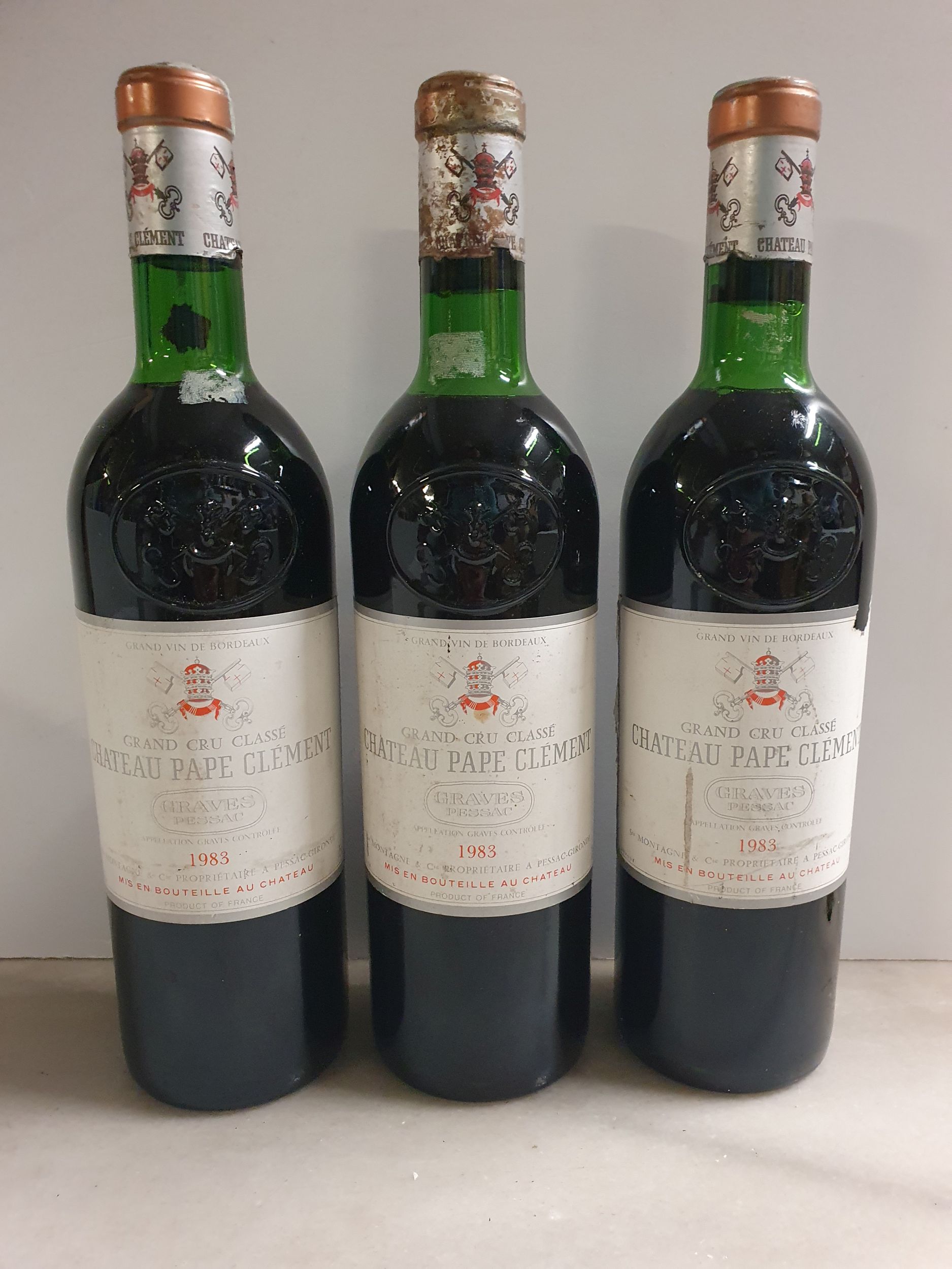 3 bouteilles  POMMARD :  | H&ocirc;tel Des Ventes de Monte-Carlo