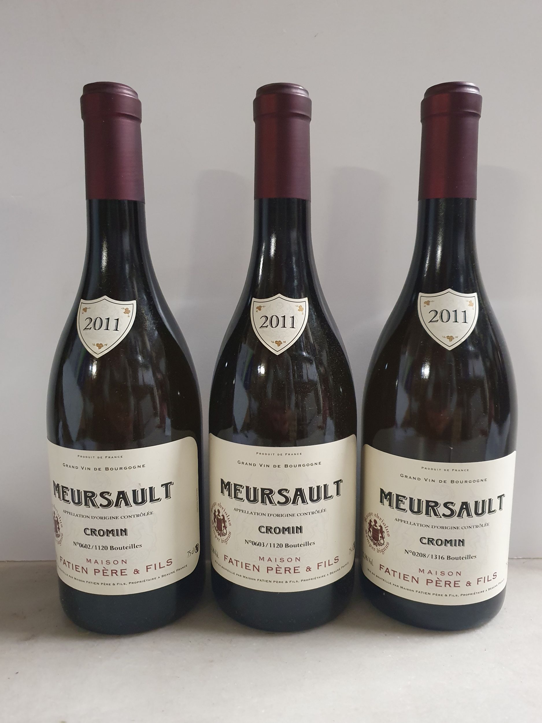 3 bouteilles  BAROLO :  | H&ocirc;tel Des Ventes de Monte-Carlo