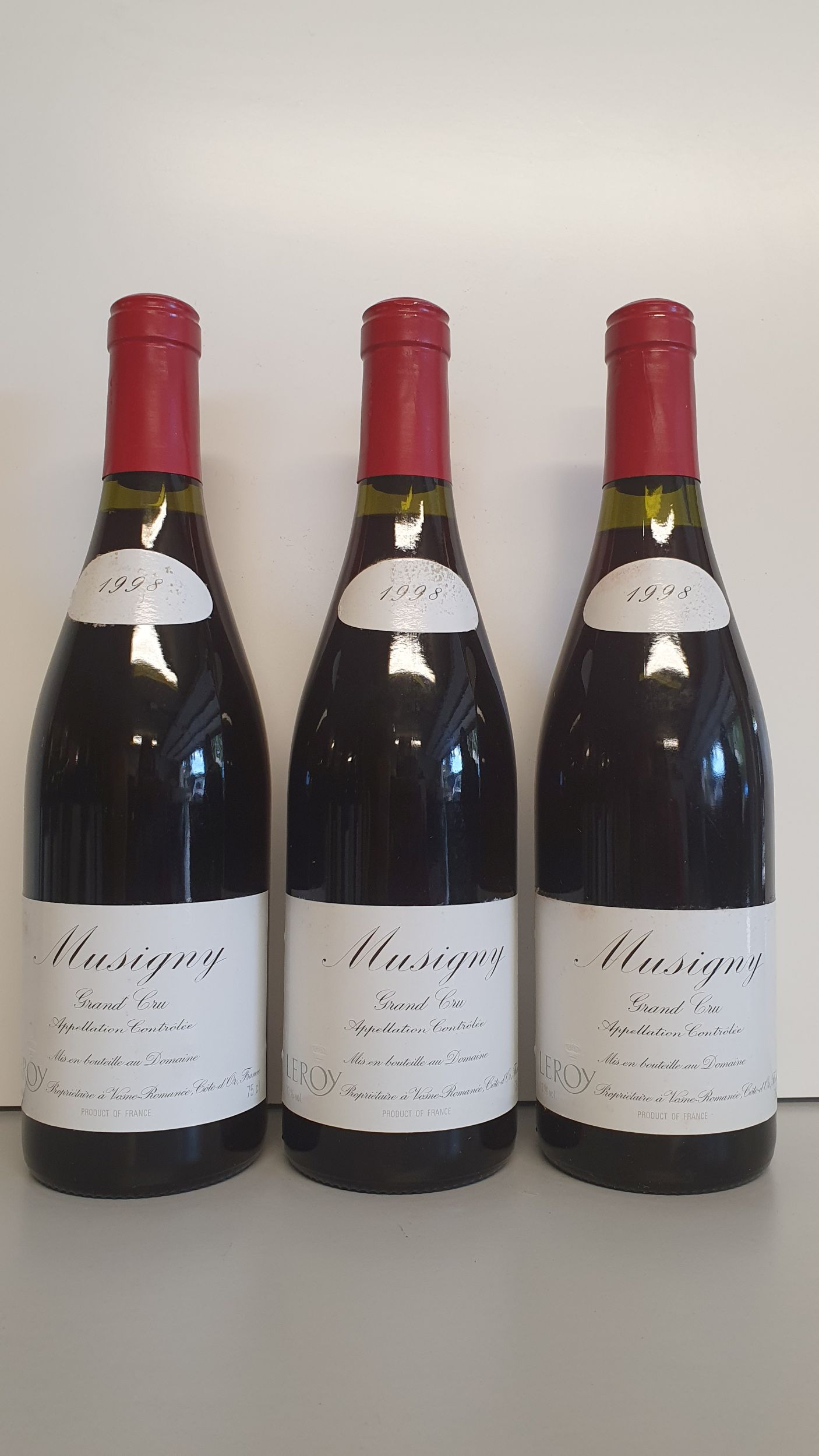 6 bouteilles CHAMPAGNE :  | H&ocirc;tel Des Ventes de Monte-Carlo