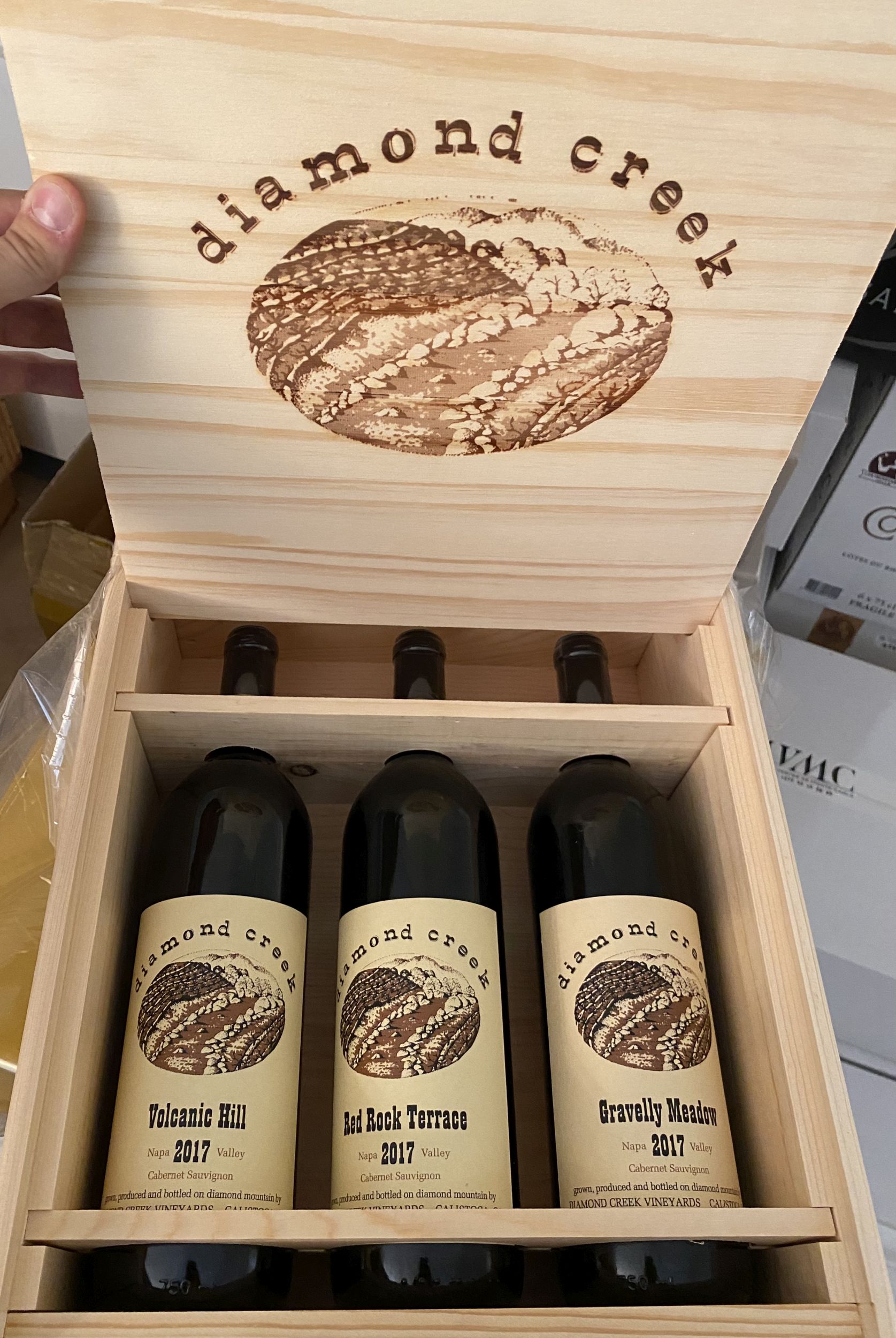 3 magnums COTES DE PROVENCE :  | H&ocirc;tel Des Ventes de Monte-Carlo