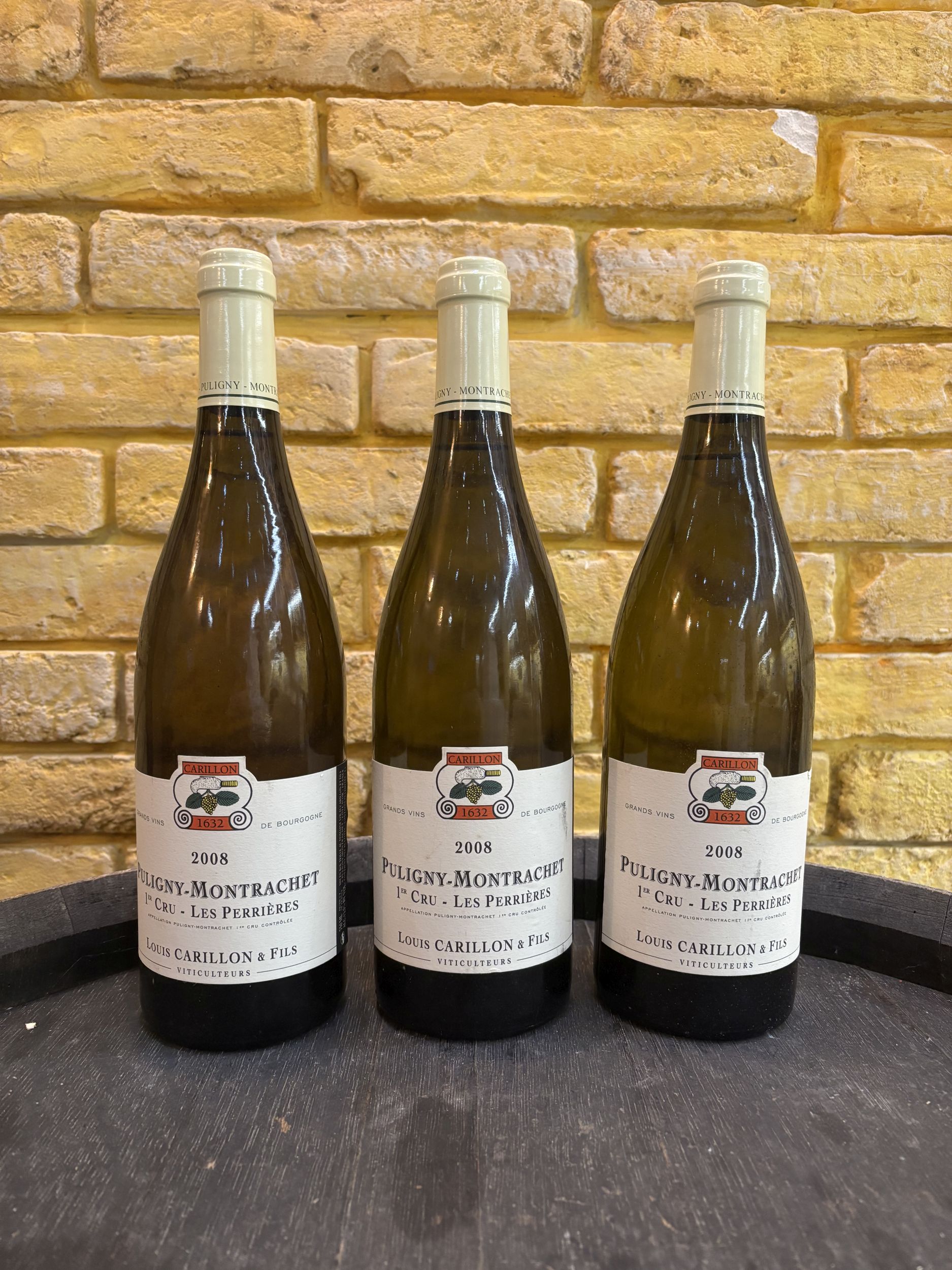 2 bouteilles BLANCS DIVERS :  | H&ocirc;tel Des Ventes de Monte-Carlo