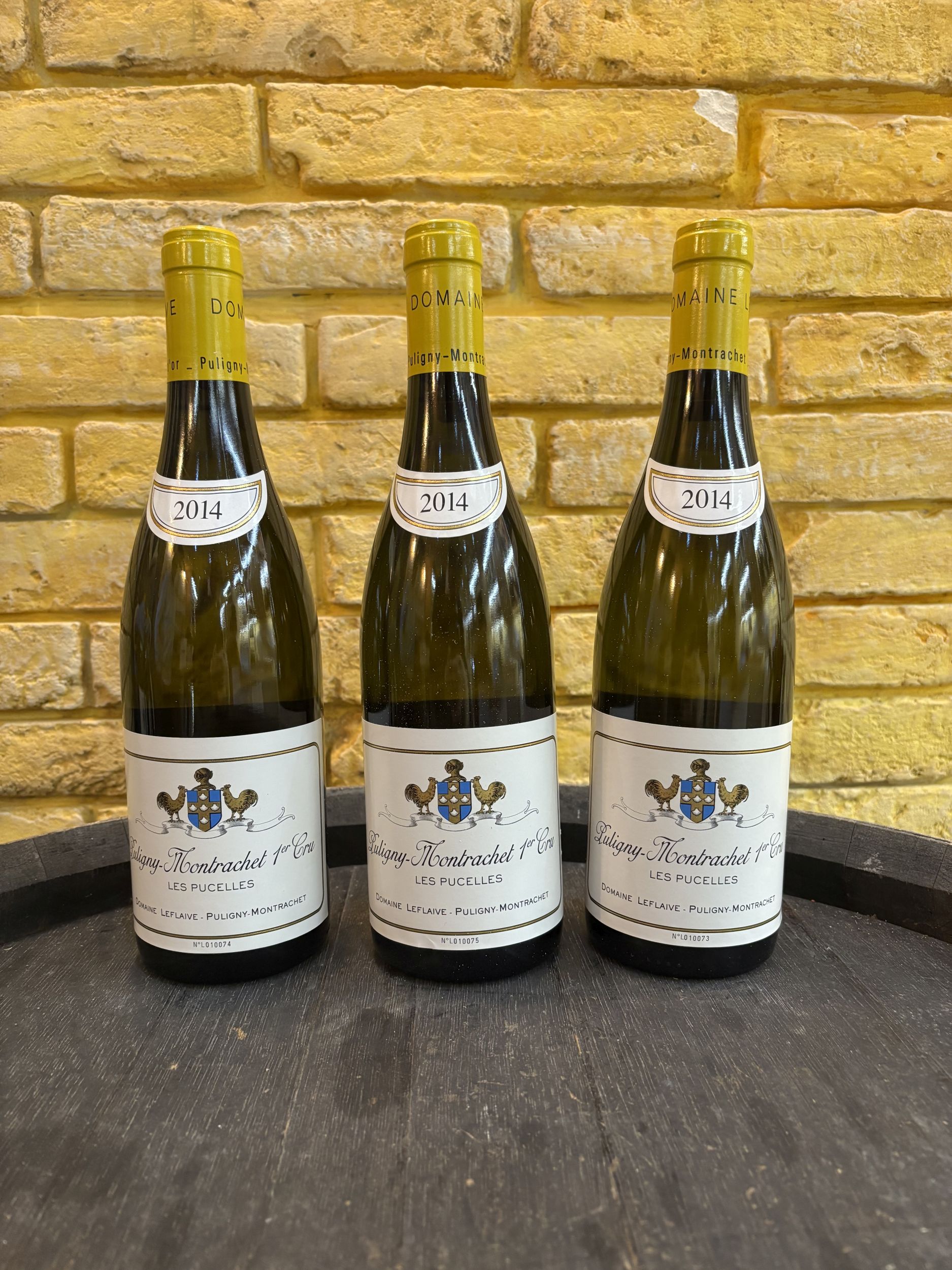 2 bouteilles BLANCS DIVERS :  | H&ocirc;tel Des Ventes de Monte-Carlo
