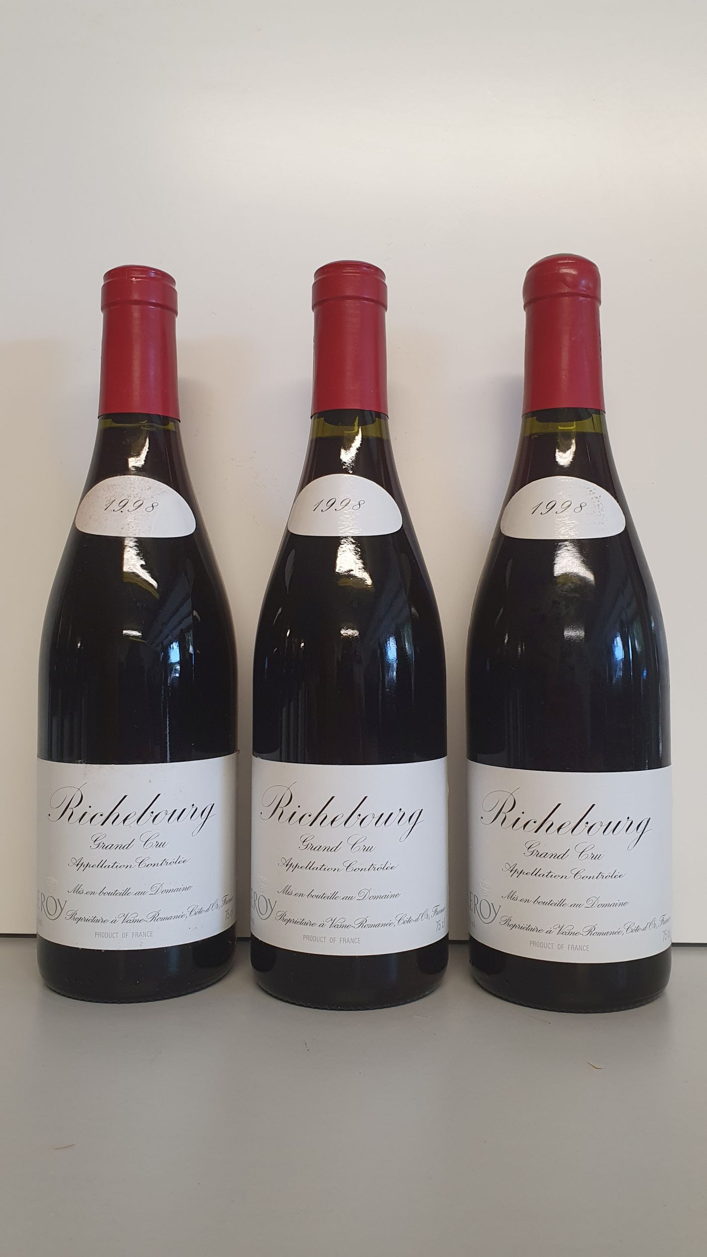 6 bouteilles CHAMPAGNE :  | H&ocirc;tel Des Ventes de Monte-Carlo