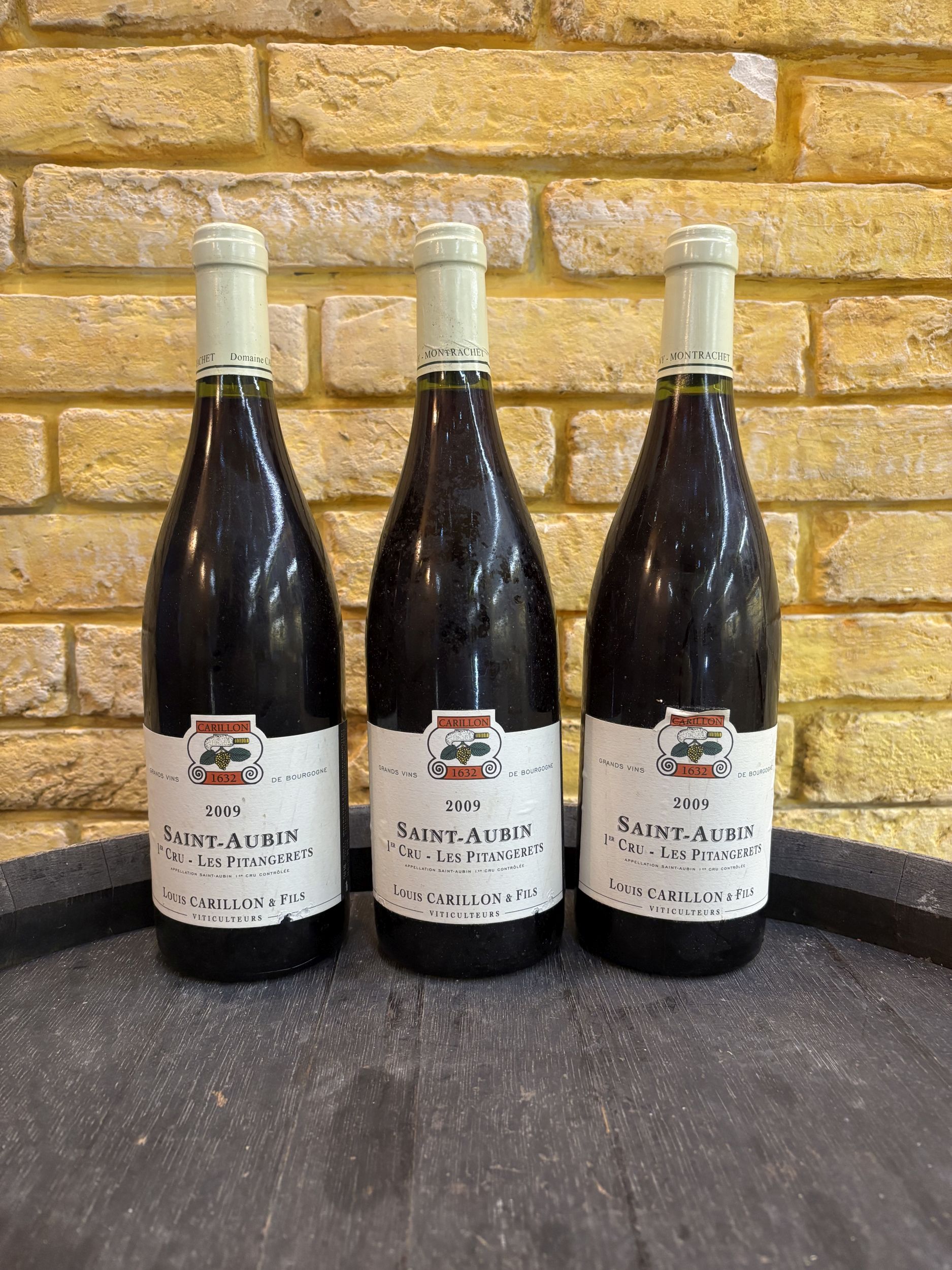 2 bouteilles BLANCS DIVERS :  | H&ocirc;tel Des Ventes de Monte-Carlo