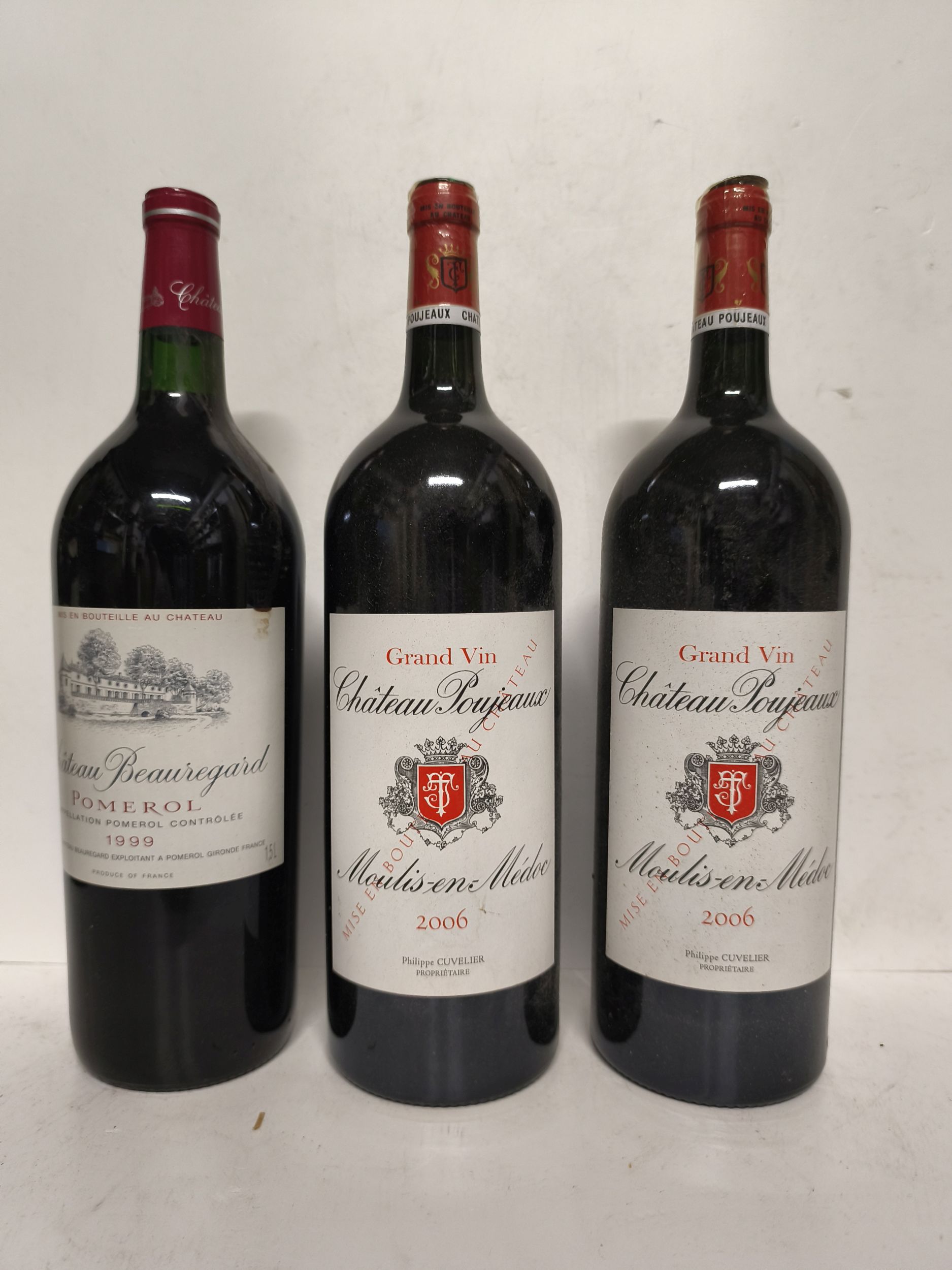 2 bouteilles BLANCS DIVERS :  | H&ocirc;tel Des Ventes de Monte-Carlo