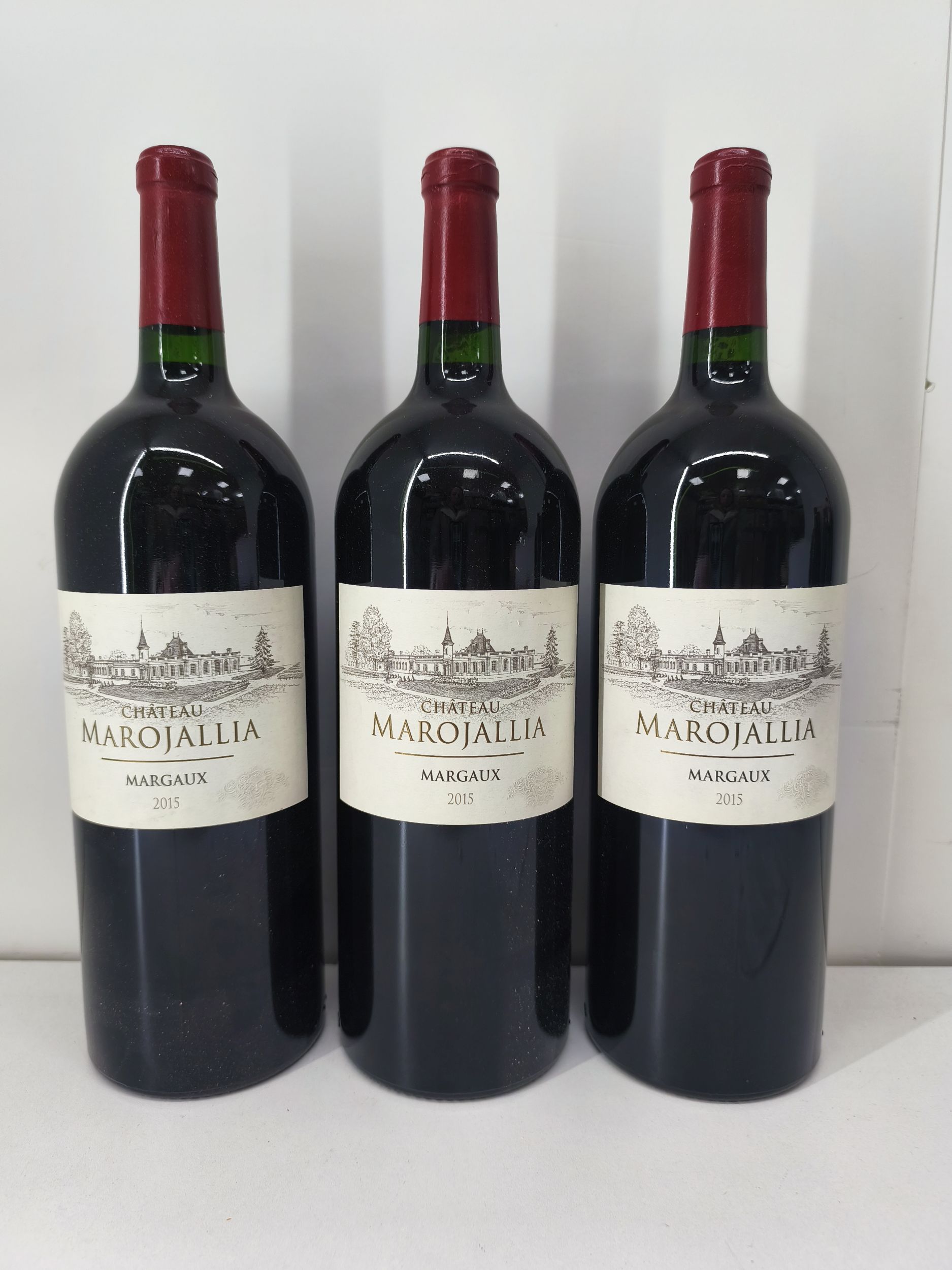 1  bouteille  PETRUS,:  | H&ocirc;tel Des Ventes de Monte-Carlo