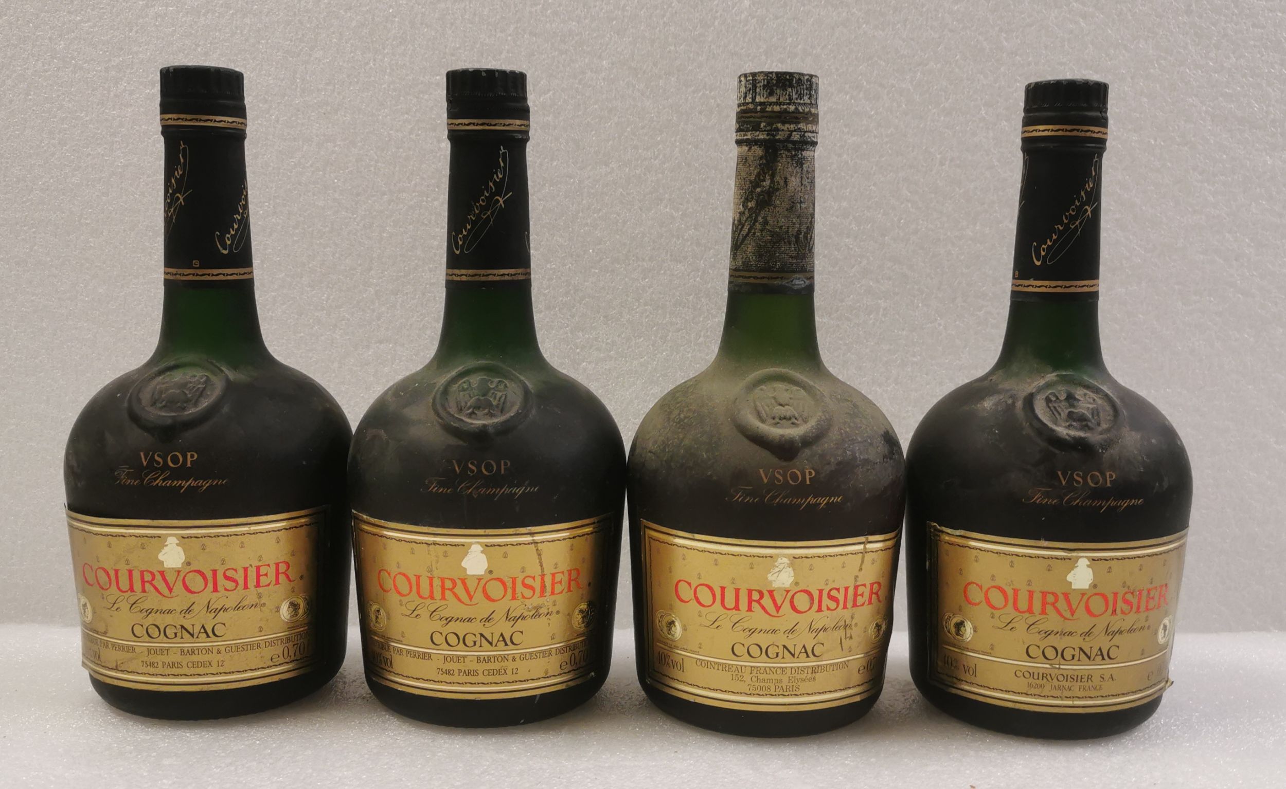 4 bouteilles :  | H&ocirc;tel Des Ventes de Monte-Carlo