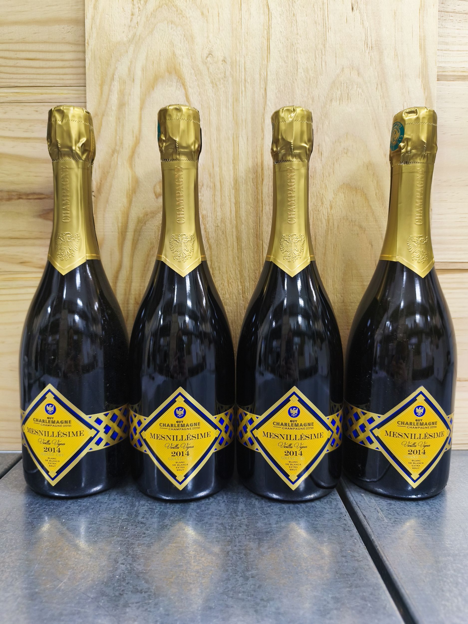 1  bouteille  CHAMPAGNE  