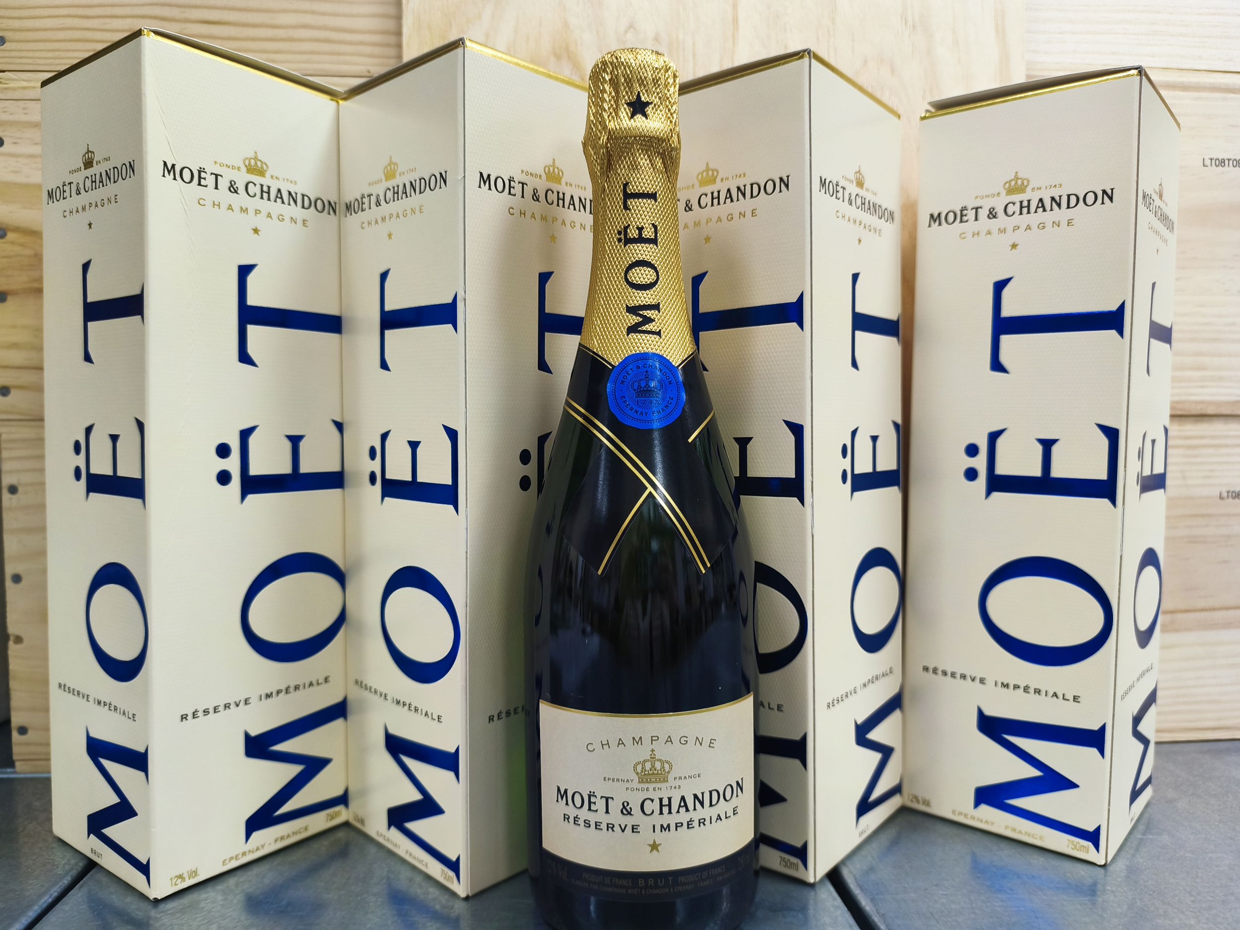 1  bouteille  CHAMPAGNE  