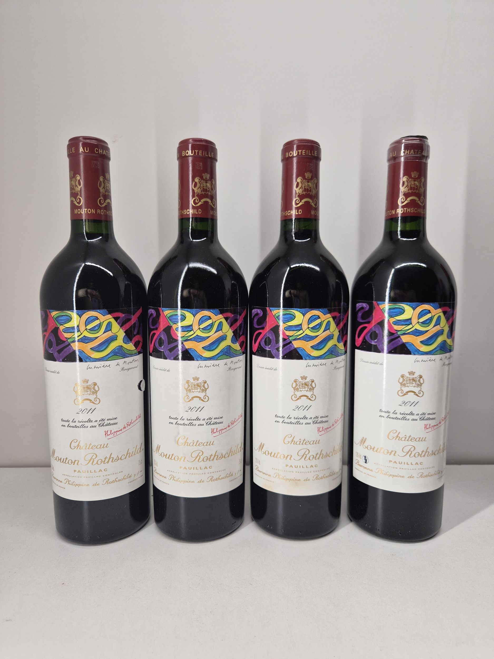 1  bouteille  PETRUS,:  | H&ocirc;tel Des Ventes de Monte-Carlo