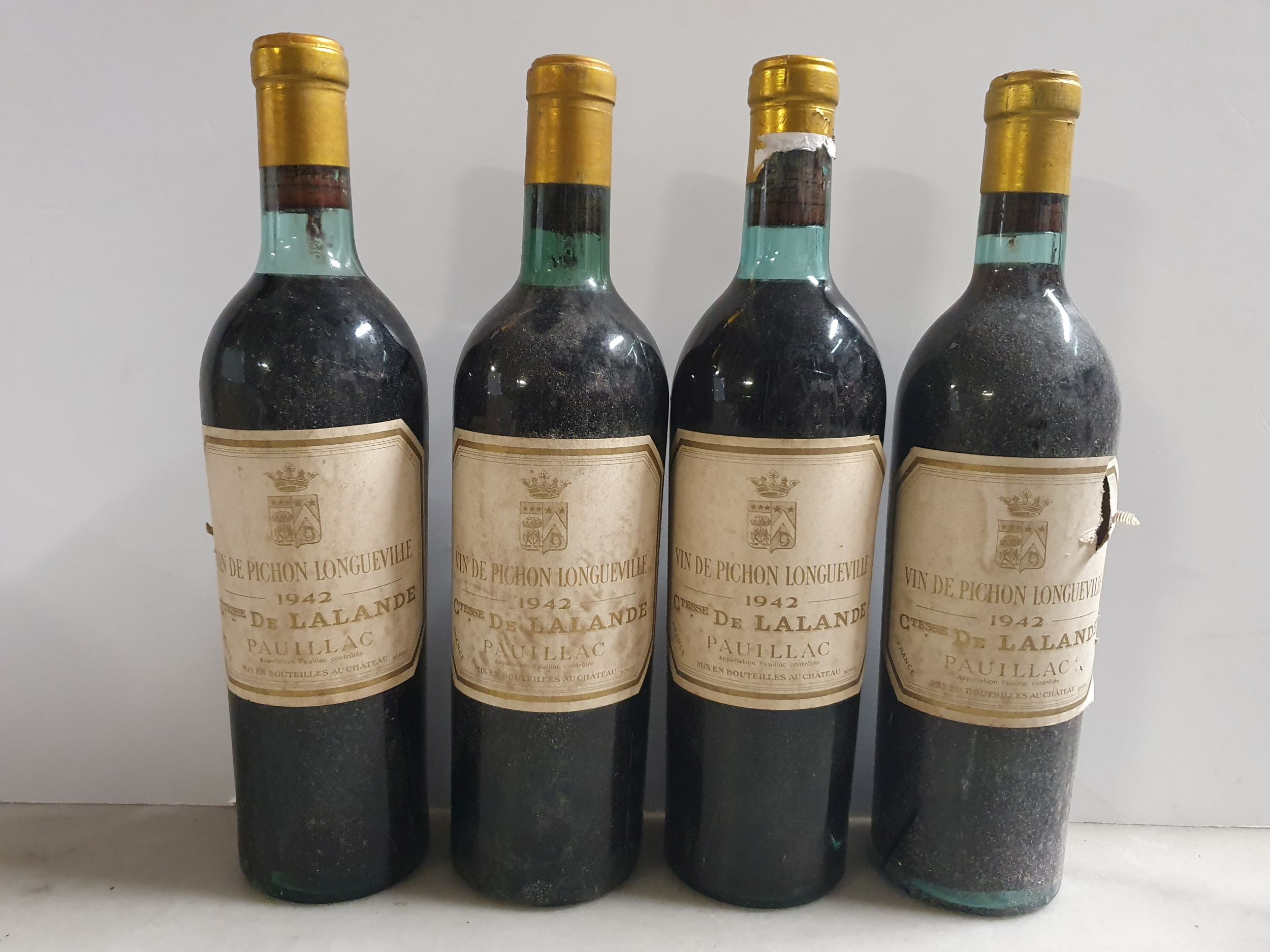 3 bouteilles  BAROLO :  | H&ocirc;tel Des Ventes de Monte-Carlo
