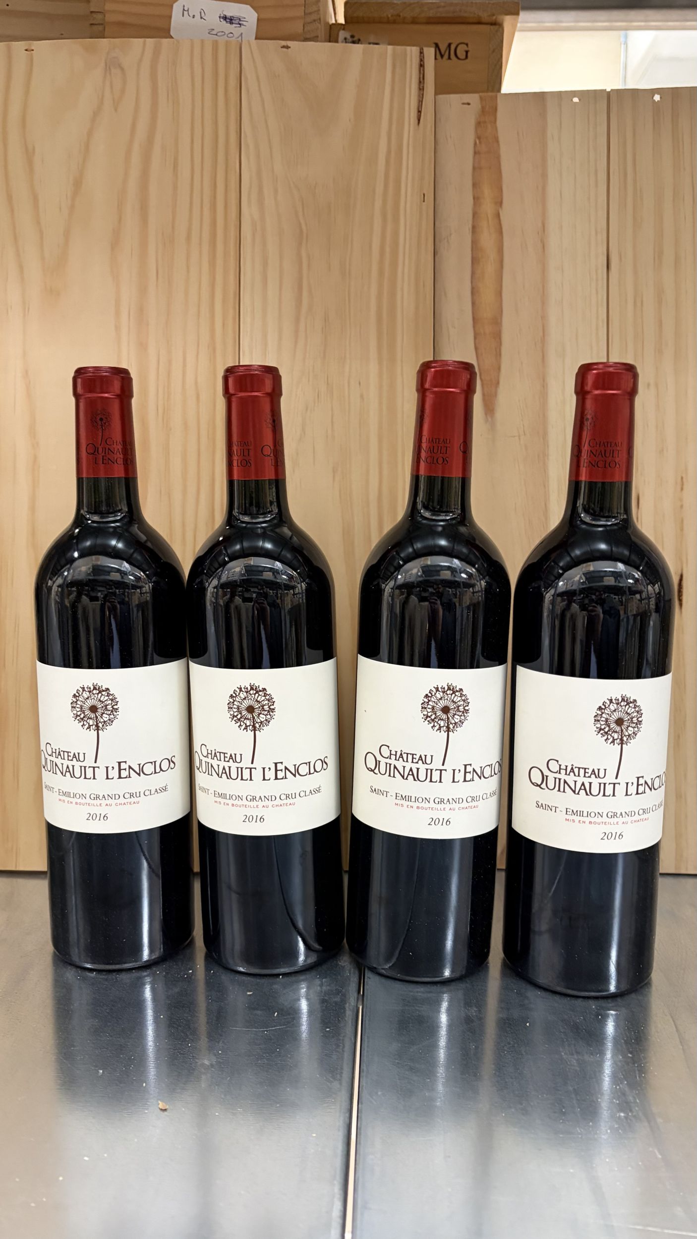 1  bouteille  PETRUS,:  | H&ocirc;tel Des Ventes de Monte-Carlo